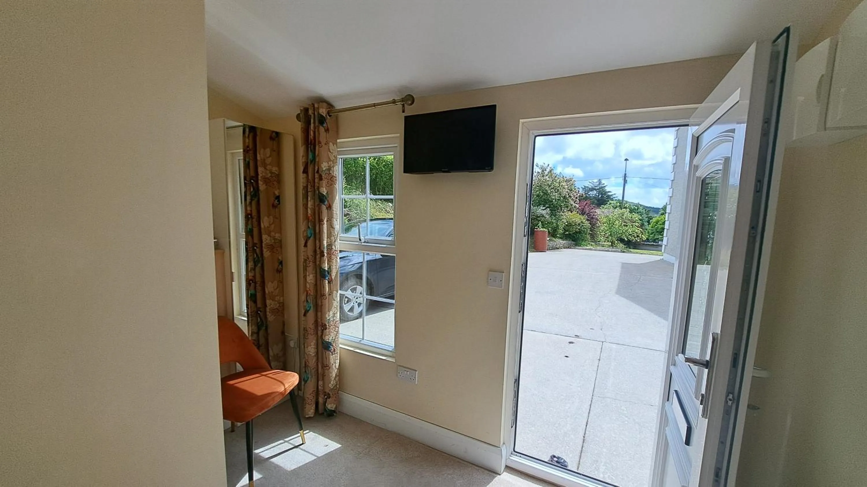 Bedroom in Hillhead House, F94 F6N1