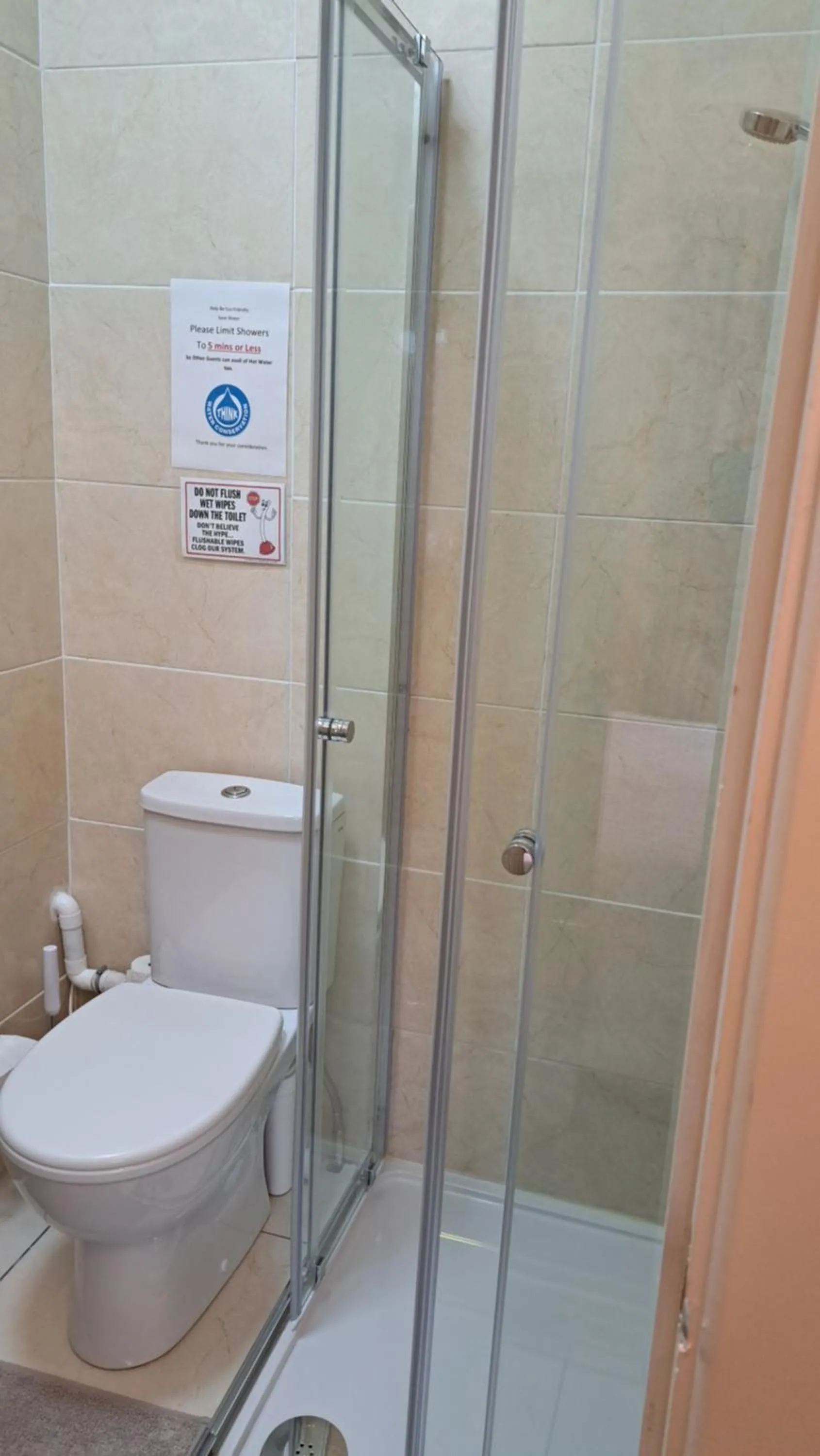 Bathroom in Hillhead House, F94 F6N1