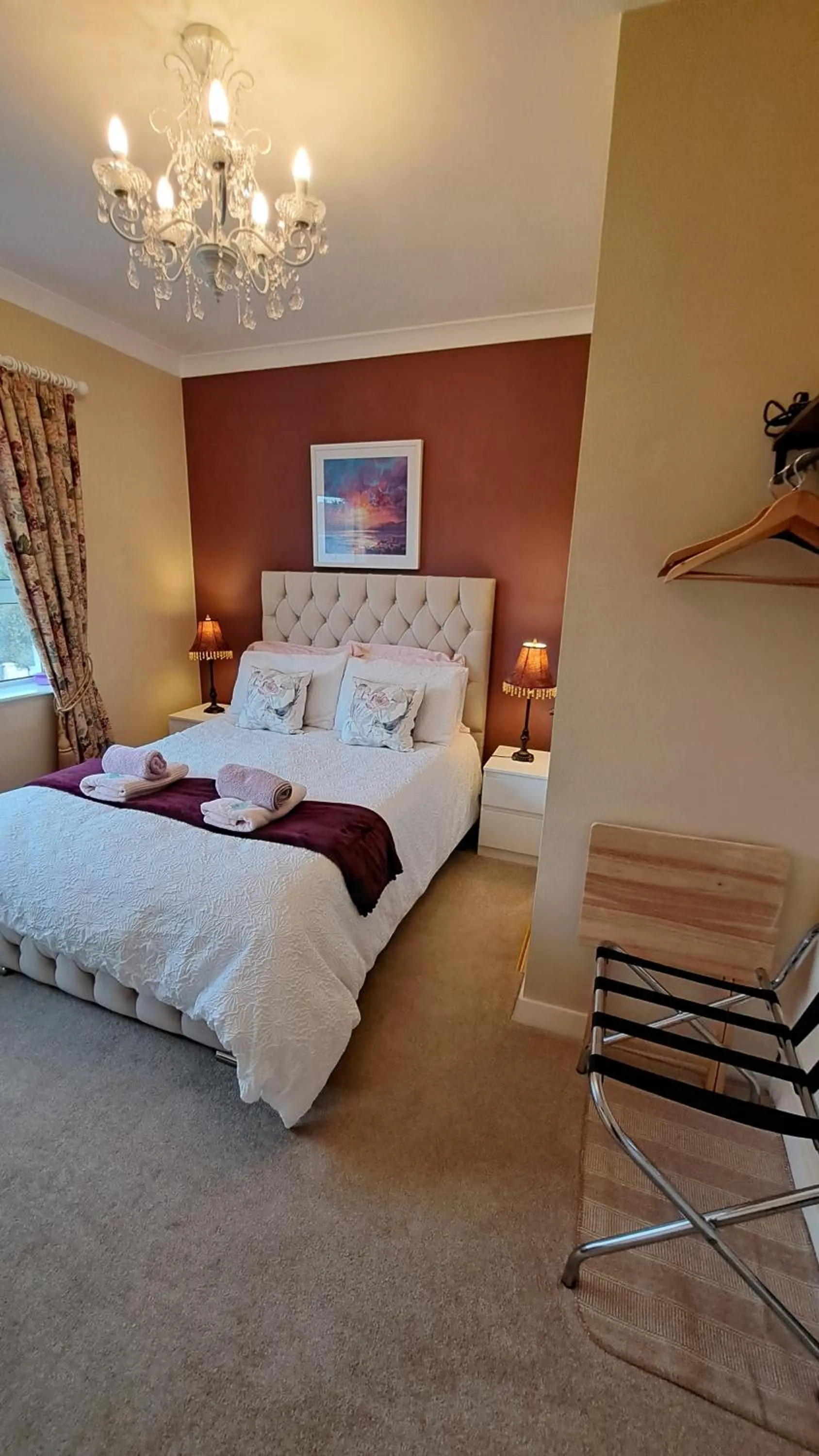 Bedroom, Bed in Hillhead House, F94 F6N1