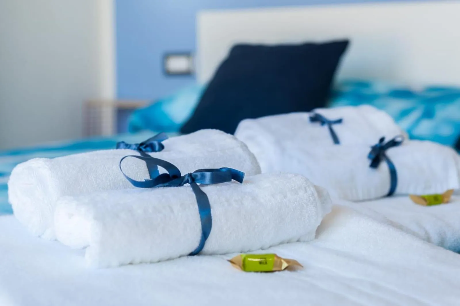 Bed in Attico Oltremare B&B