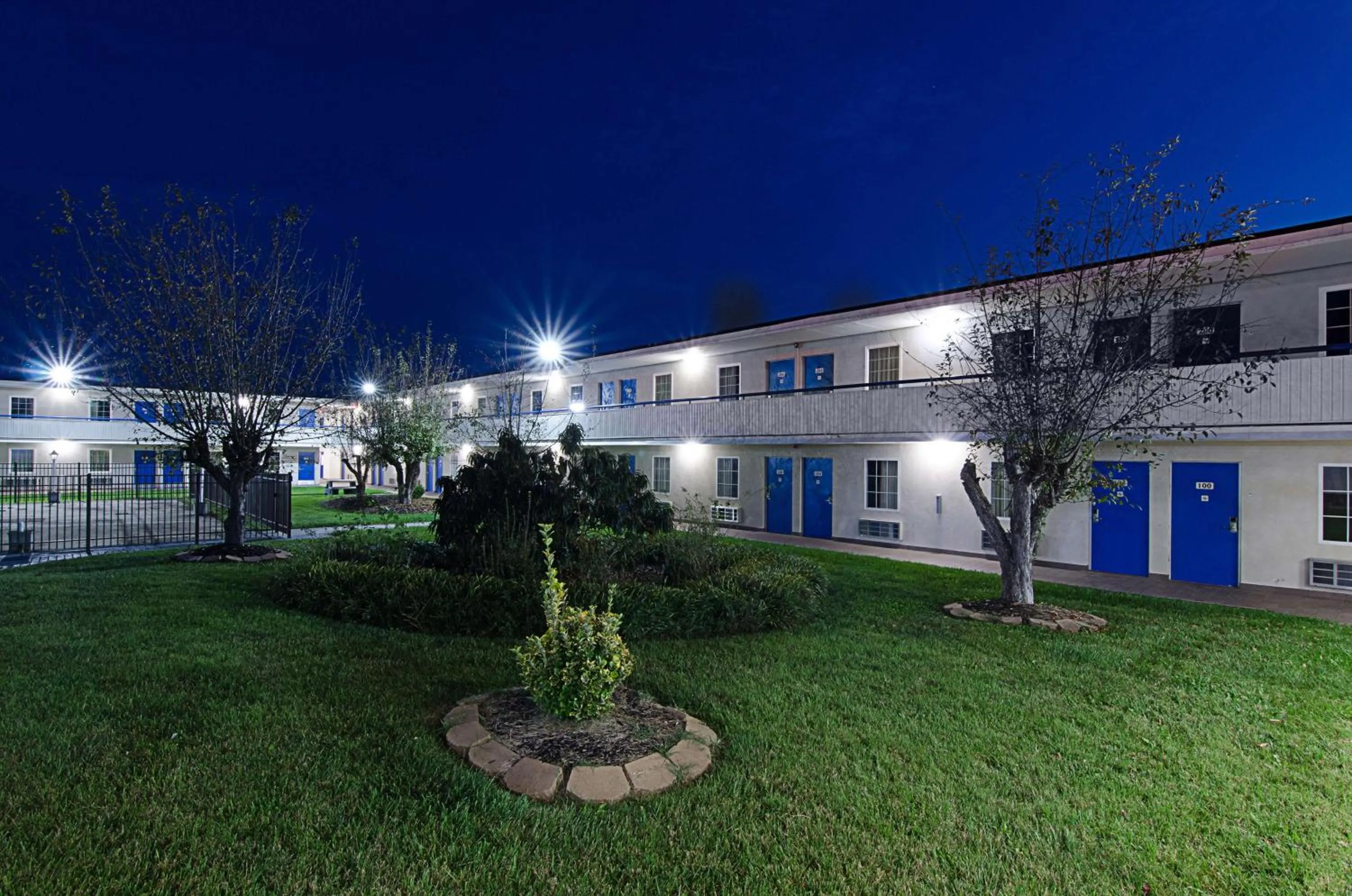 Coffee/tea facilities in Motel 6-Staunton, VA
