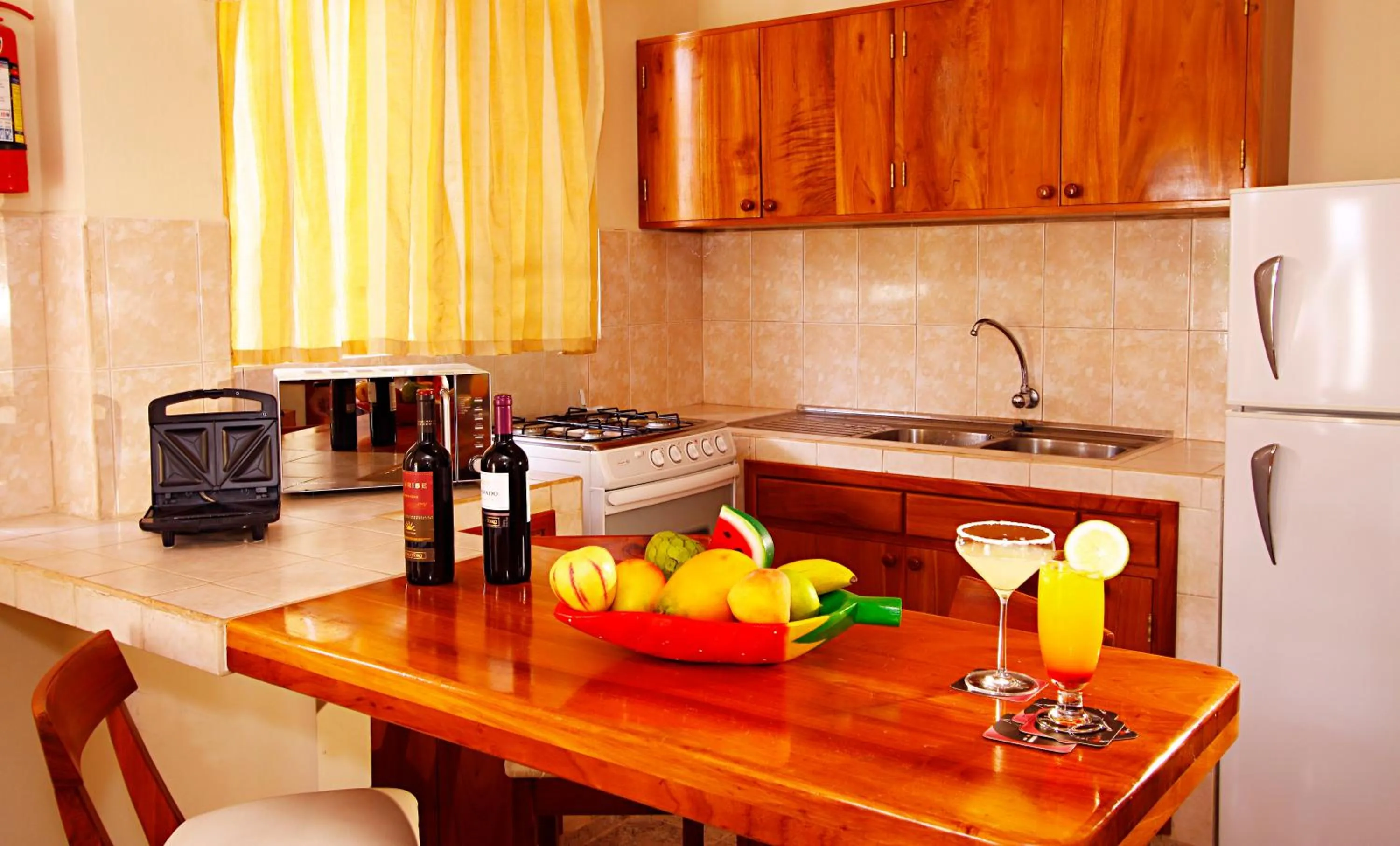 Kitchen or kitchenette in Hotel Del Sol Galapagos