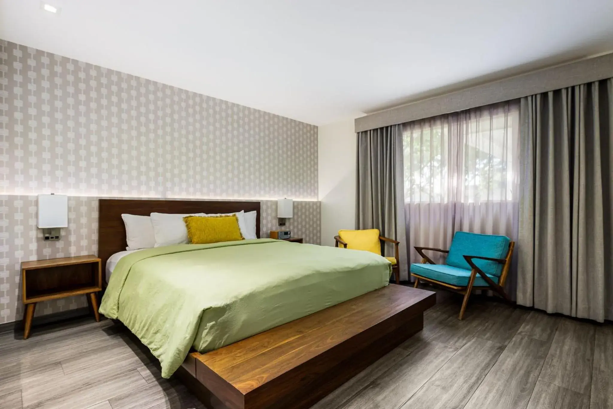 Bed in The Skylark, a Palm Springs Hotel Bed in The Skylark, a Palm Springs Hotel