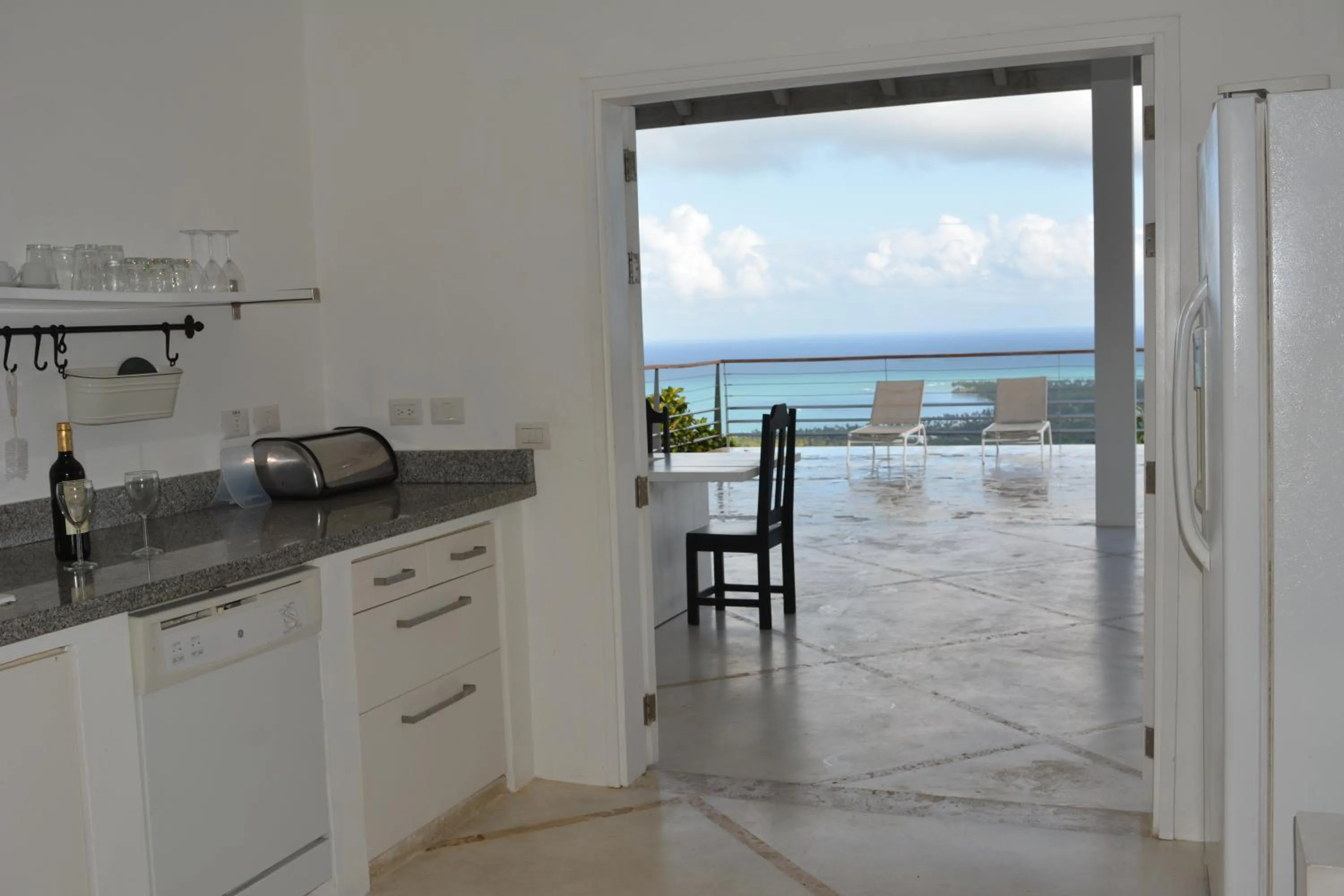 Kitchen or kitchenette in Villa Noria