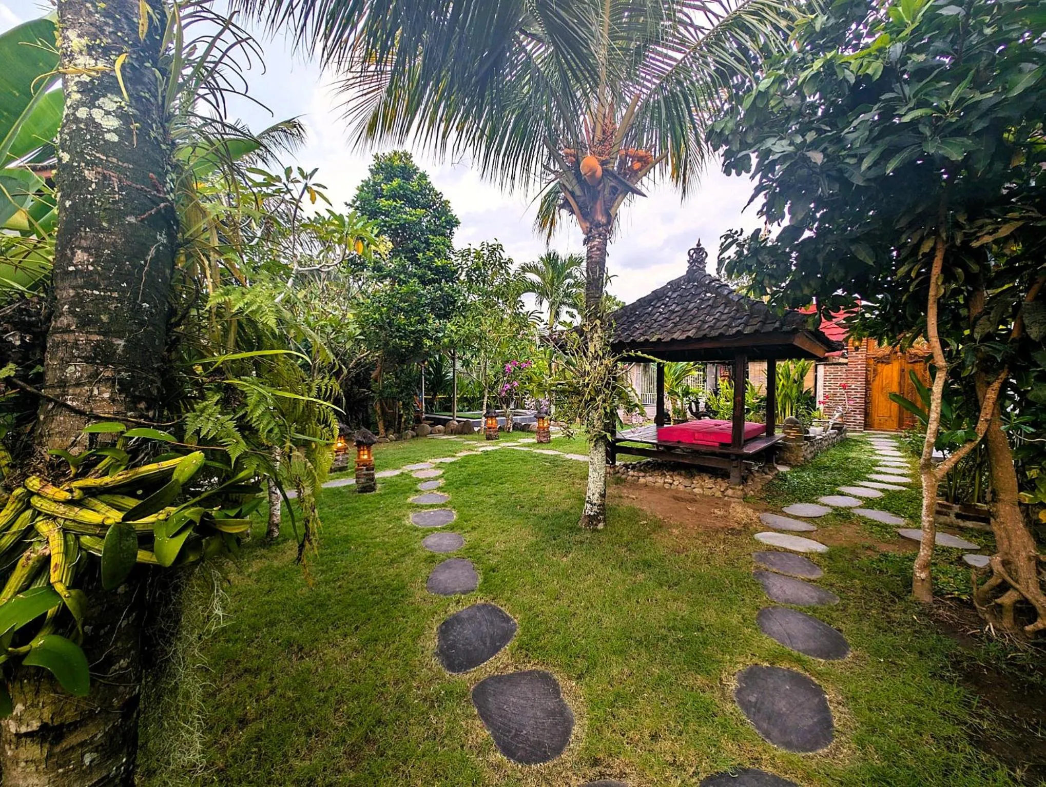 Garden in Ayumar Homestay Medewi