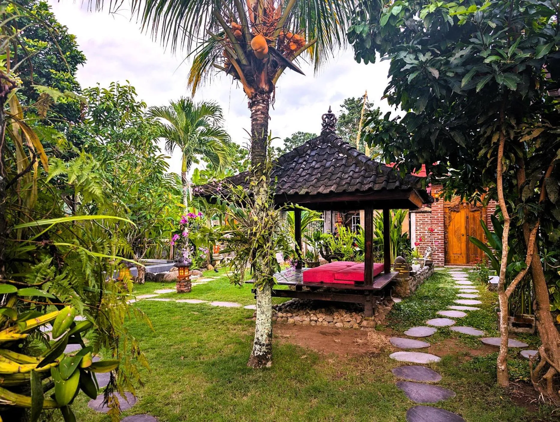 Garden in Ayumar Homestay Medewi