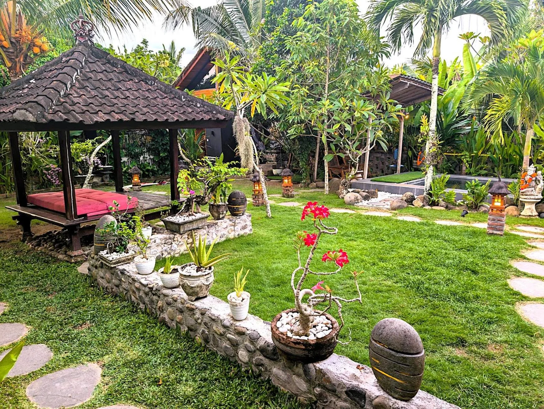 Garden in Ayumar Homestay Medewi