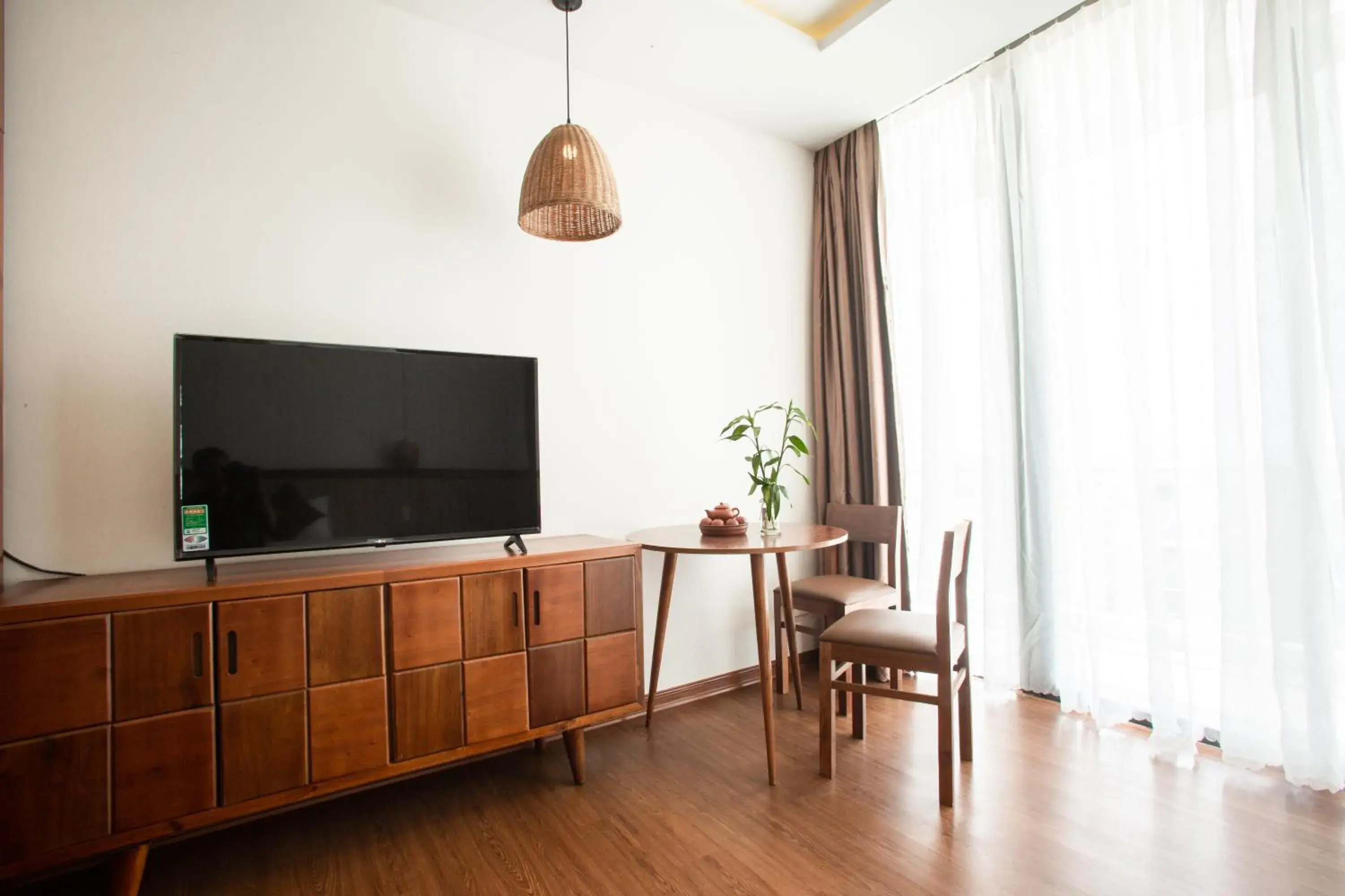 Deluxe Double Room with Balcony in Luu Ngai Condotel Quy Nhon Deluxe Double Room with Balcony in Luu Ngai Condotel Quy Nhon