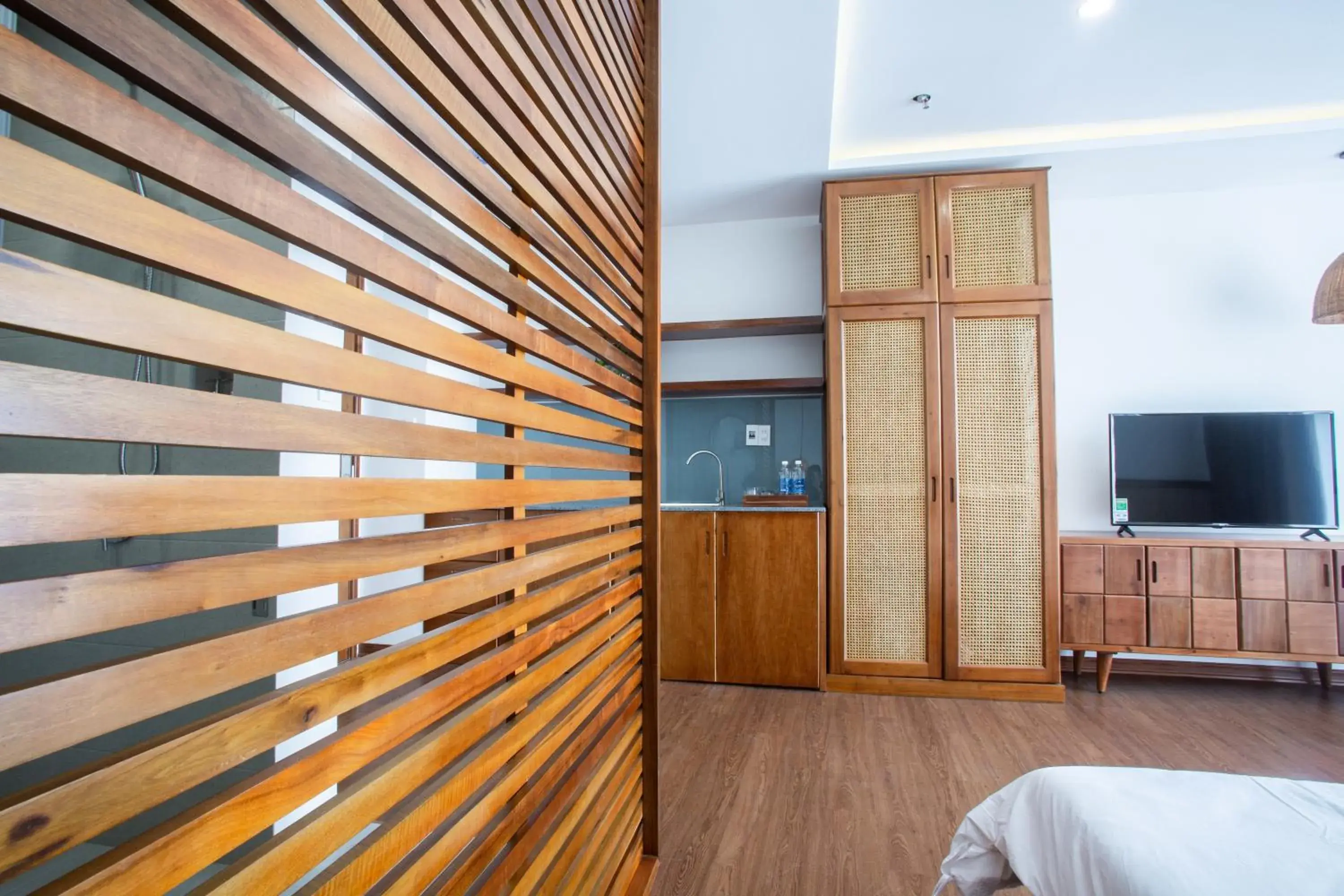 Deluxe Double Room with Balcony in Luu Ngai Condotel Quy Nhon Deluxe Double Room with Balcony in Luu Ngai Condotel Quy Nhon
