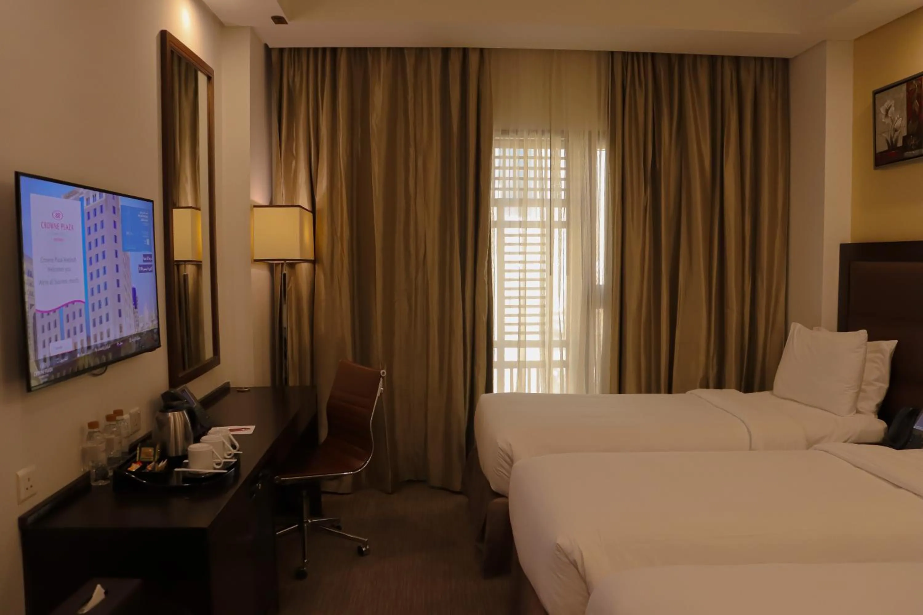 Bedroom, Bed in Crowne Plaza Madinah by IHG