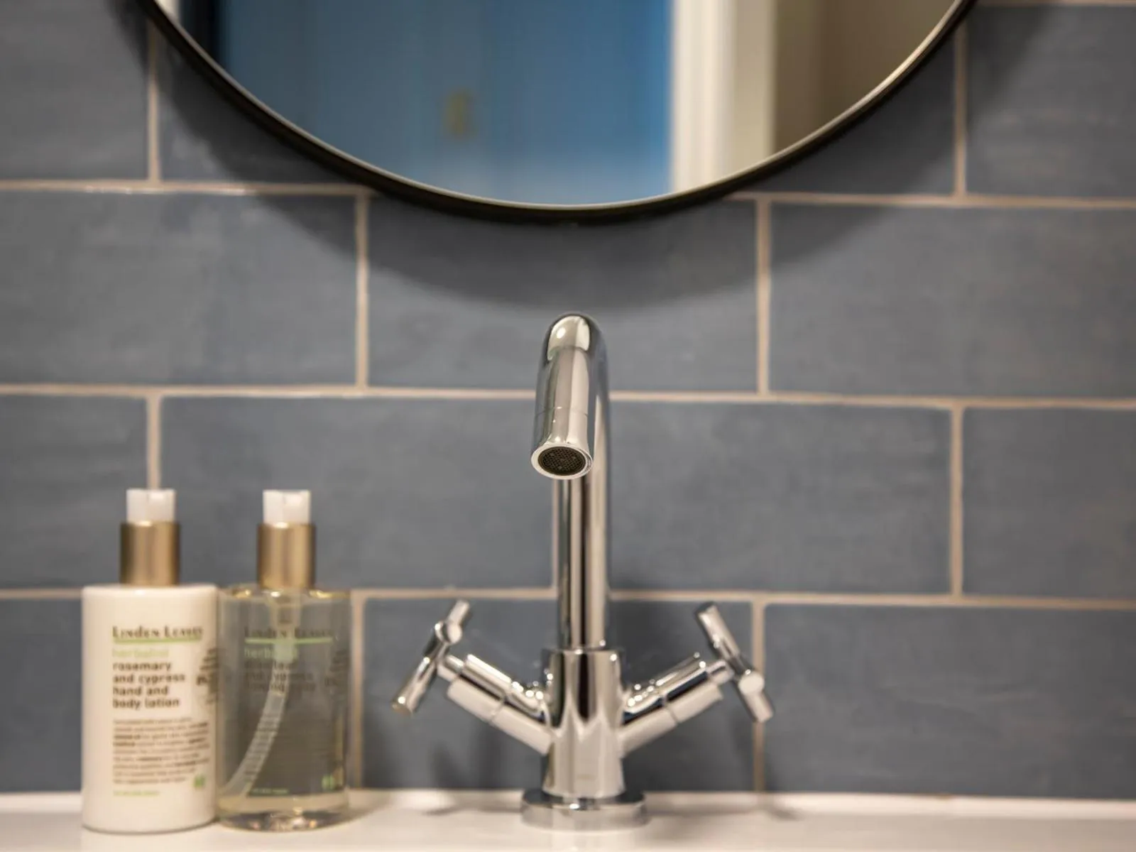 Bathroom in The Vicarage Geraldine