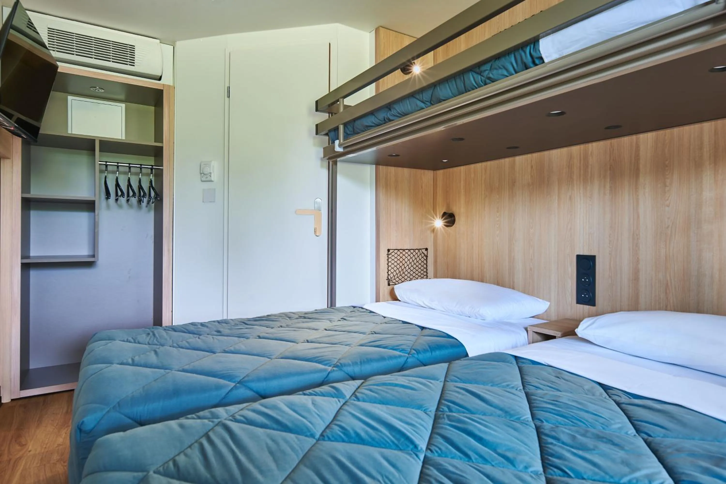 Bed in Premiere Classe Valenciennes Sud - Rouvignies