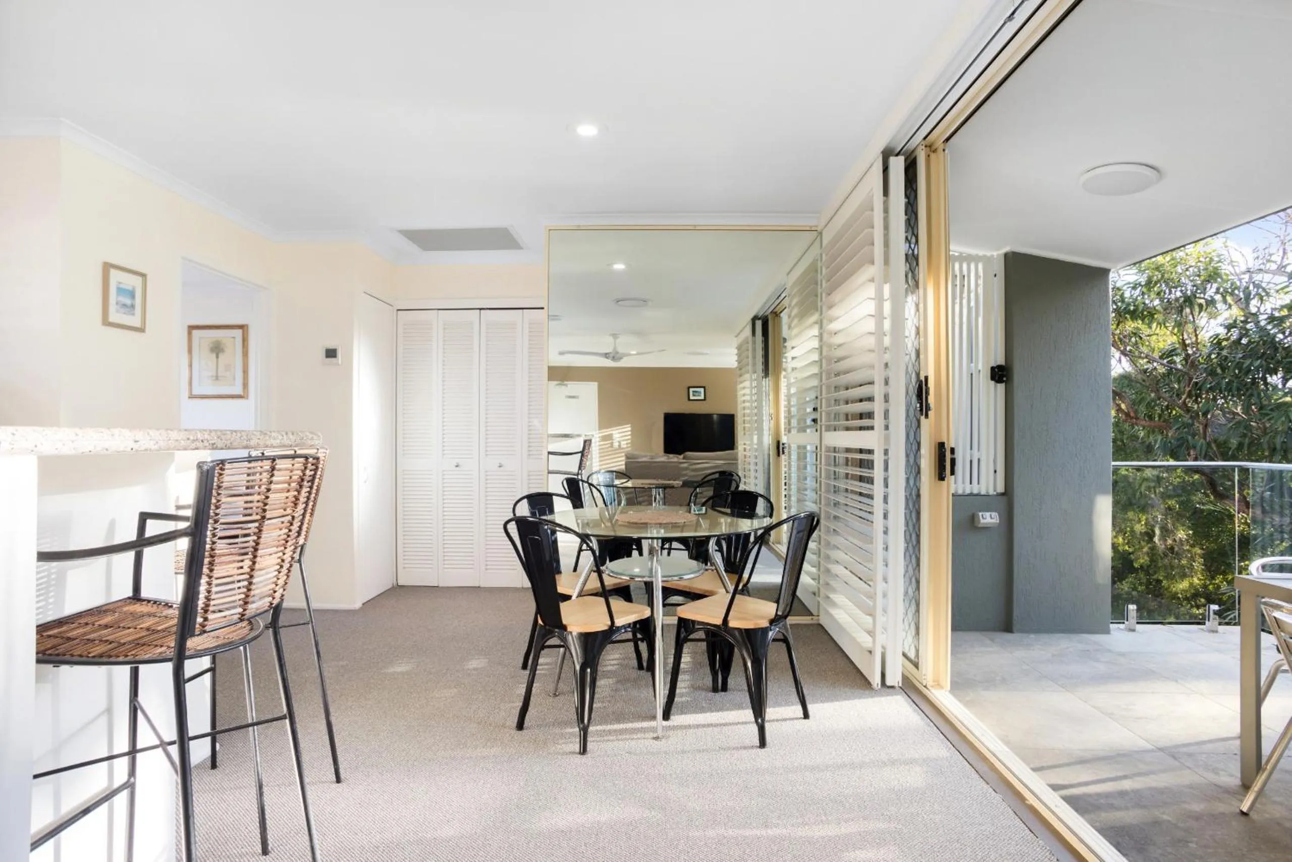 Dining area in #2 Hastings Street