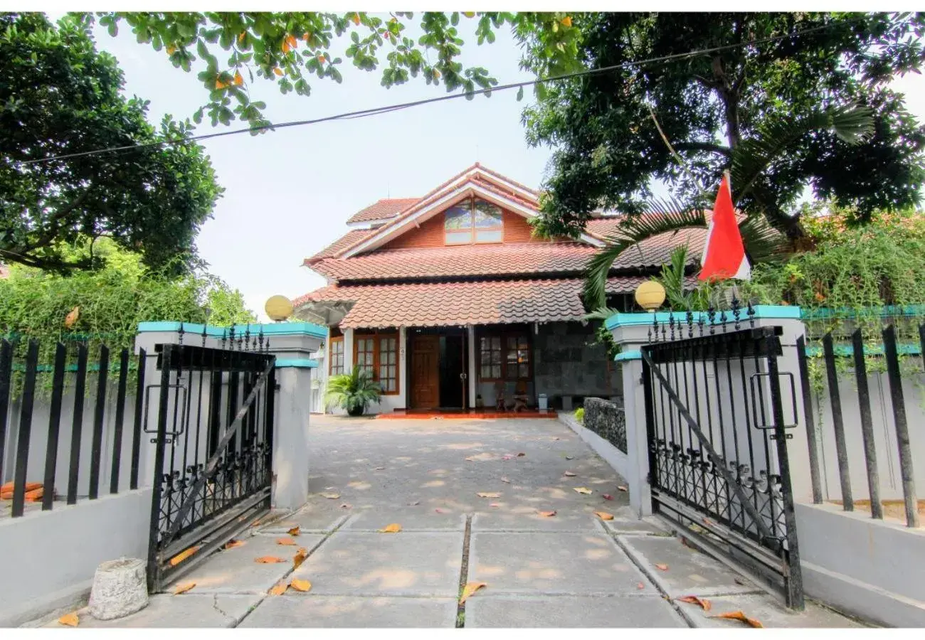 Facade/entrance in Embe Enem Homestay Facade/entrance in Embe Enem Homestay