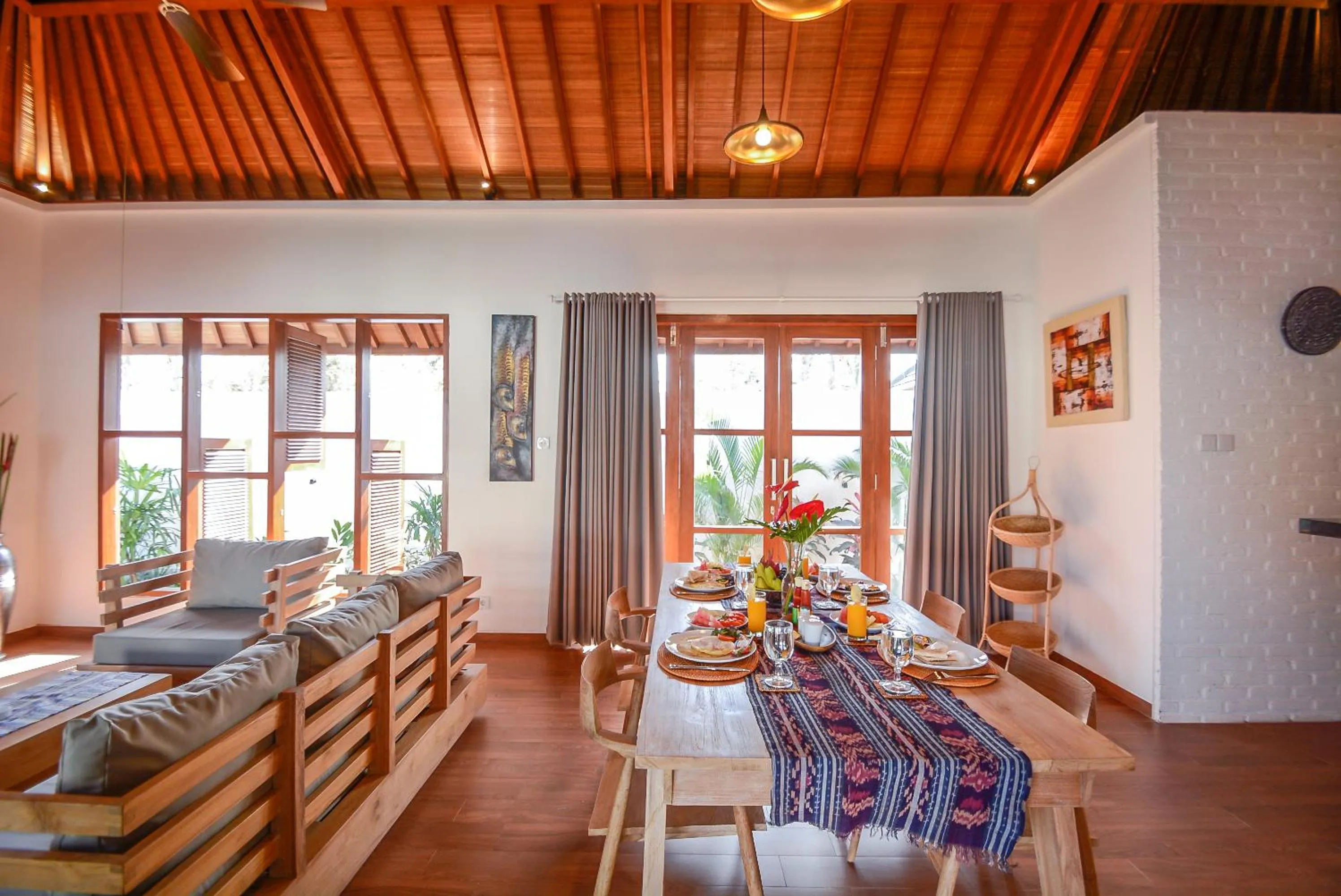 Restaurant/places to eat in Villa Kupu Kupu Bingin