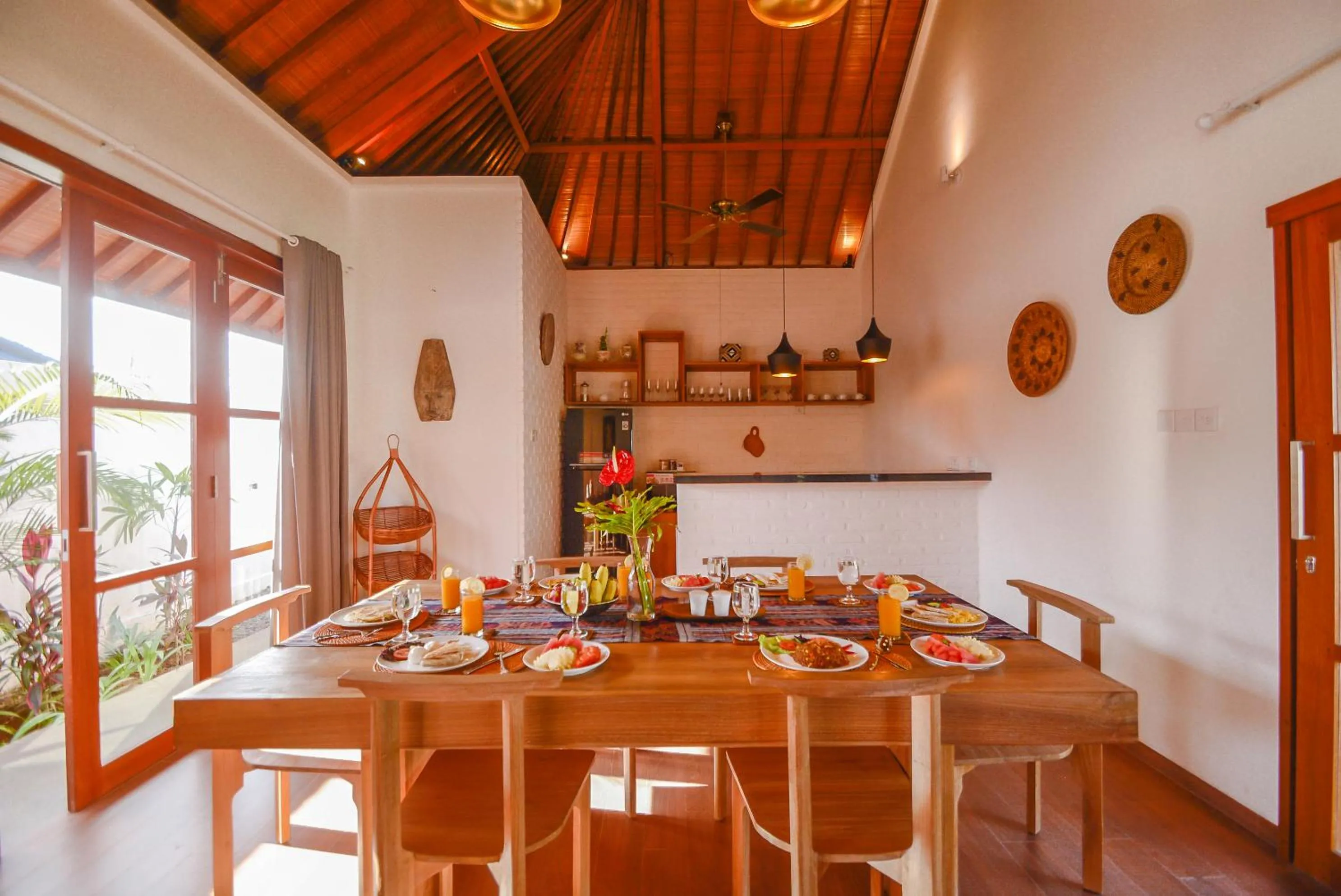 Restaurant/places to eat in Villa Kupu Kupu Bingin