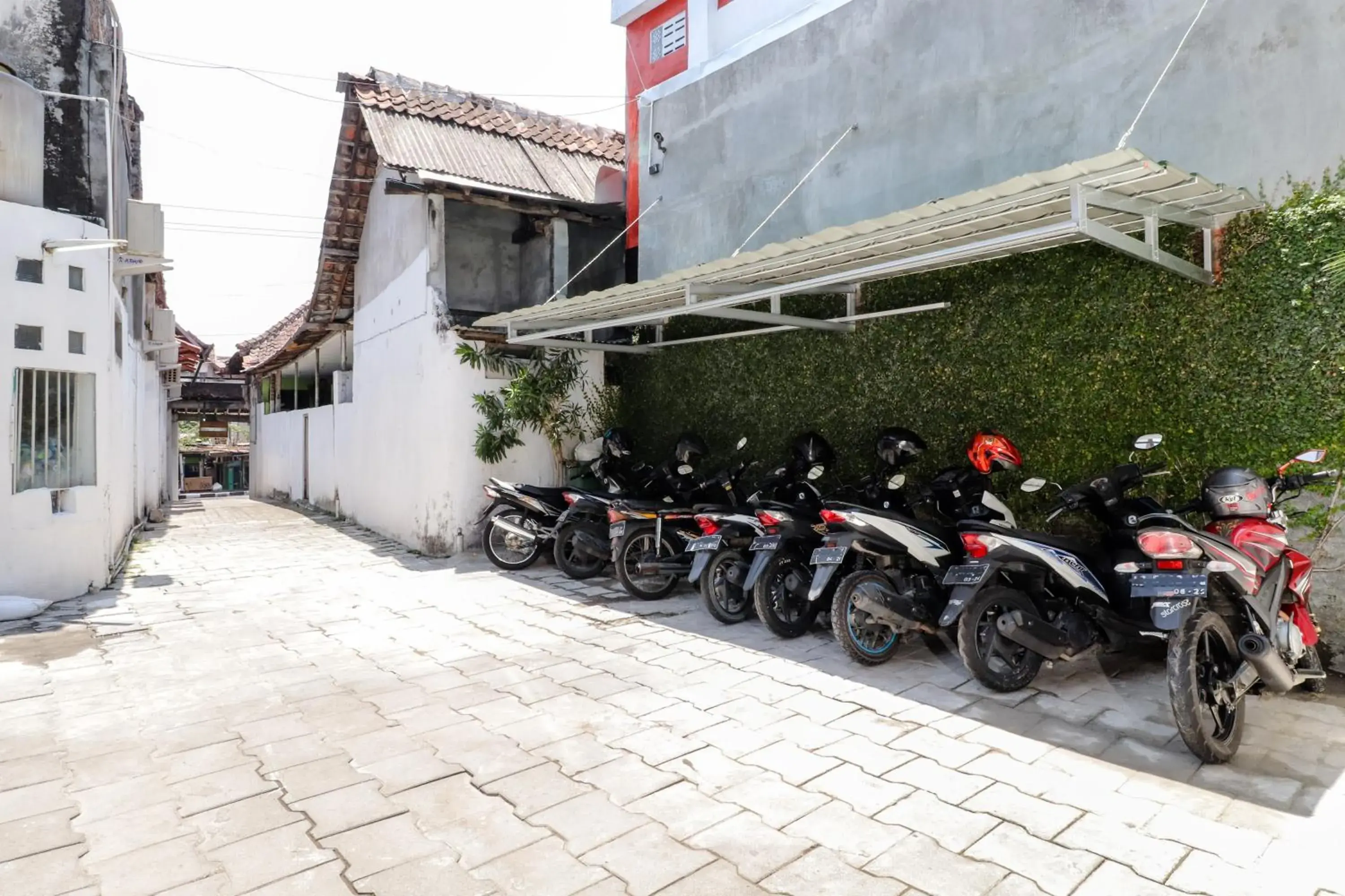 Facade/entrance in Kalingga Sekar Yogyakarta Facade/entrance in Kalingga Sekar Yogyakarta