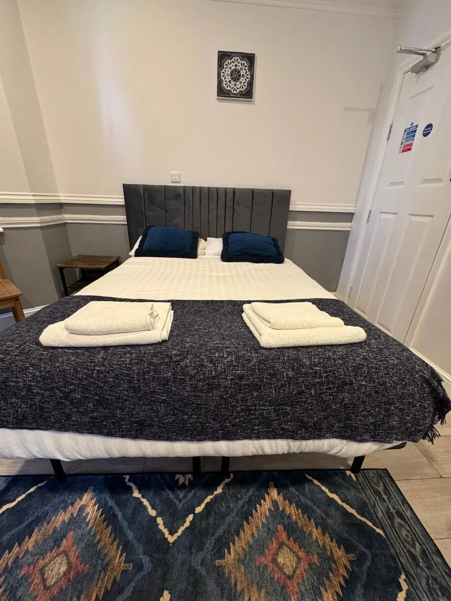 Bed in Golders Park Hotel Bed in Golders Park Hotel