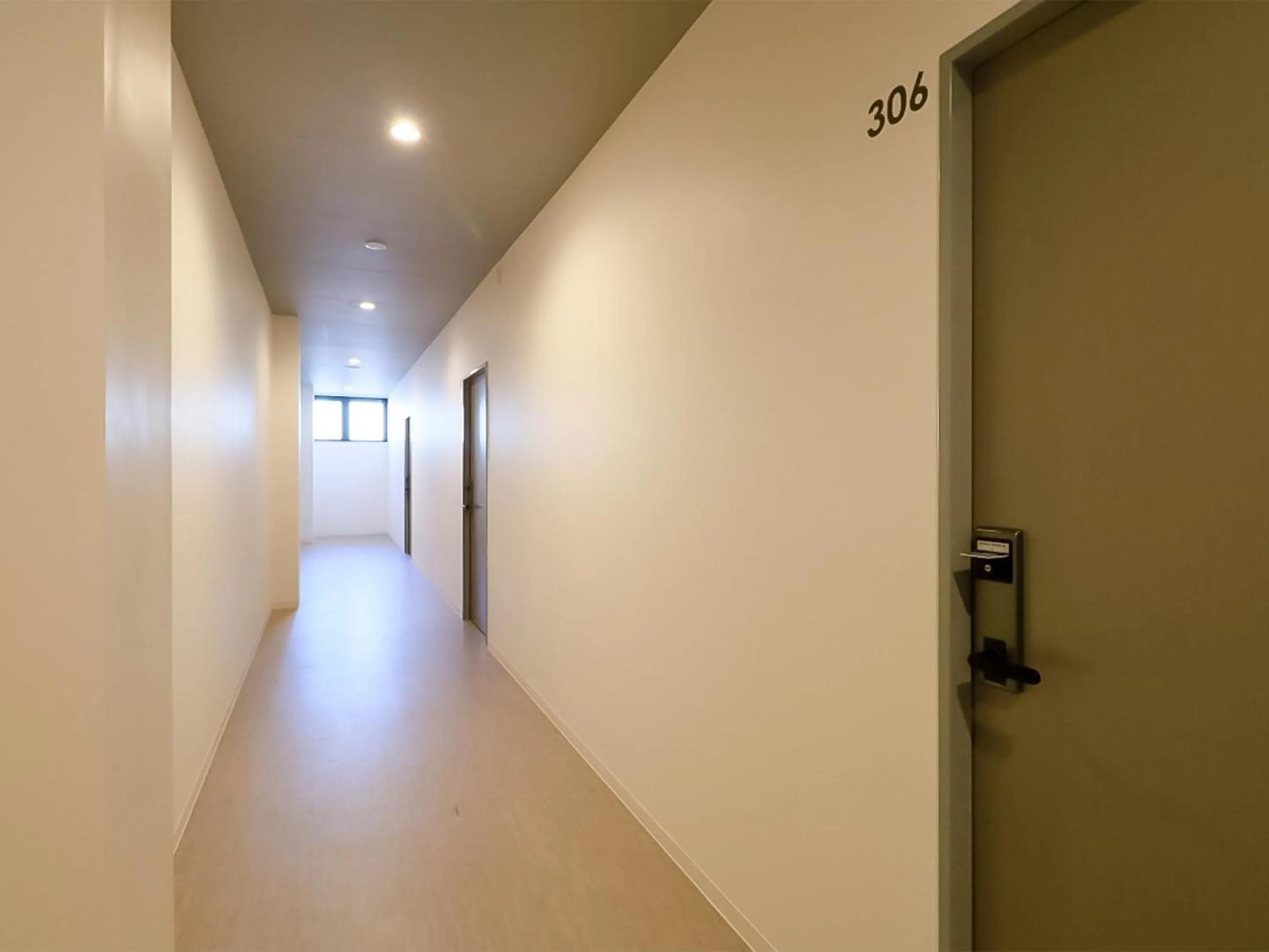 Area and facilities in Iwatoyama Hostel