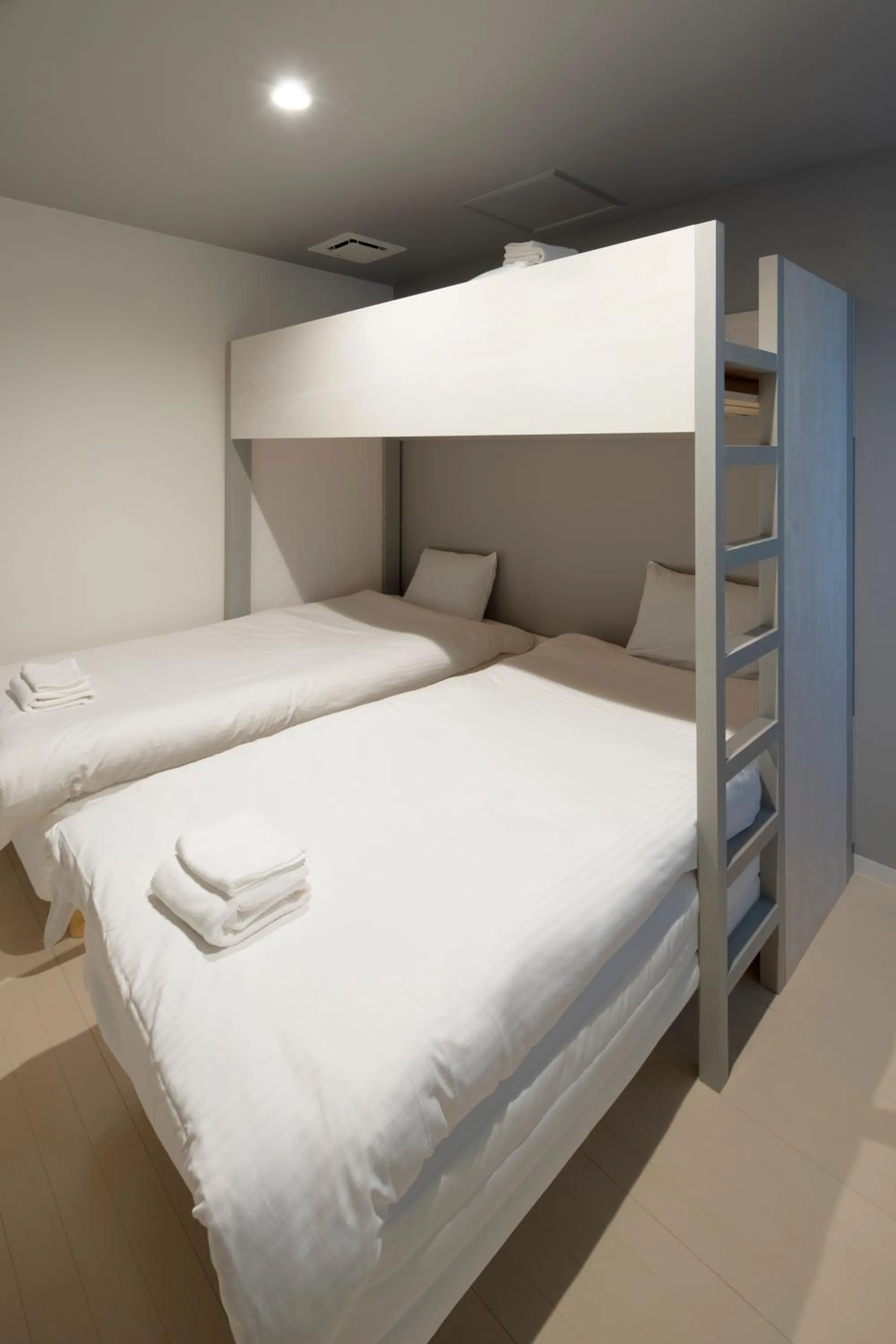 Bed in Iwatoyama Hostel