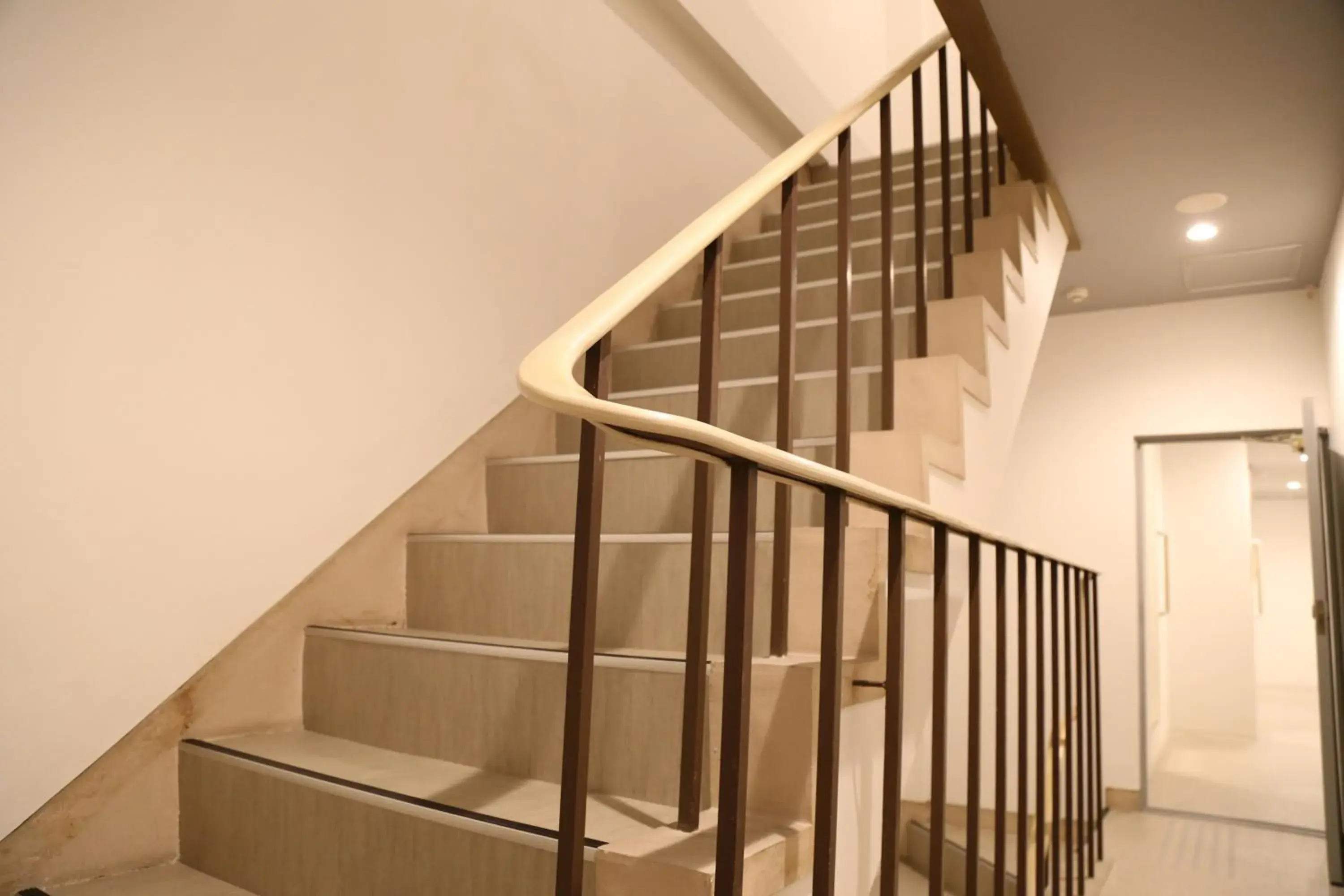 Area and facilities in Iwatoyama Hostel Area and facilities in Iwatoyama Hostel