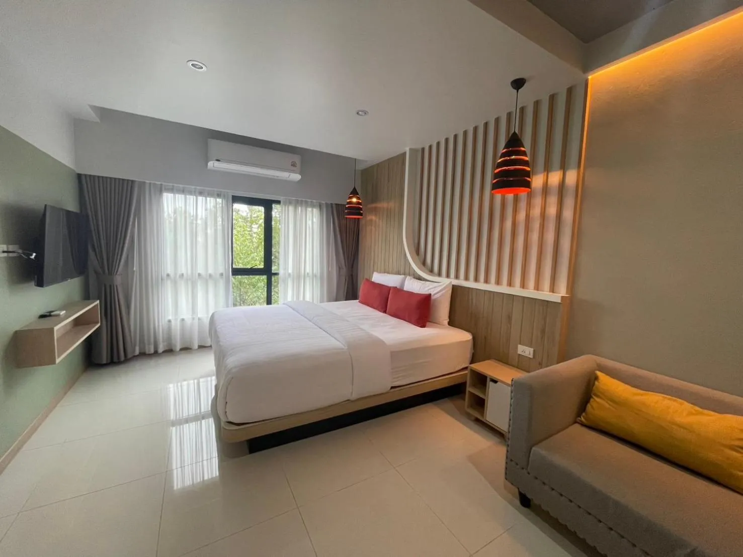 Bed in Baan Bangkok 97 Hotel