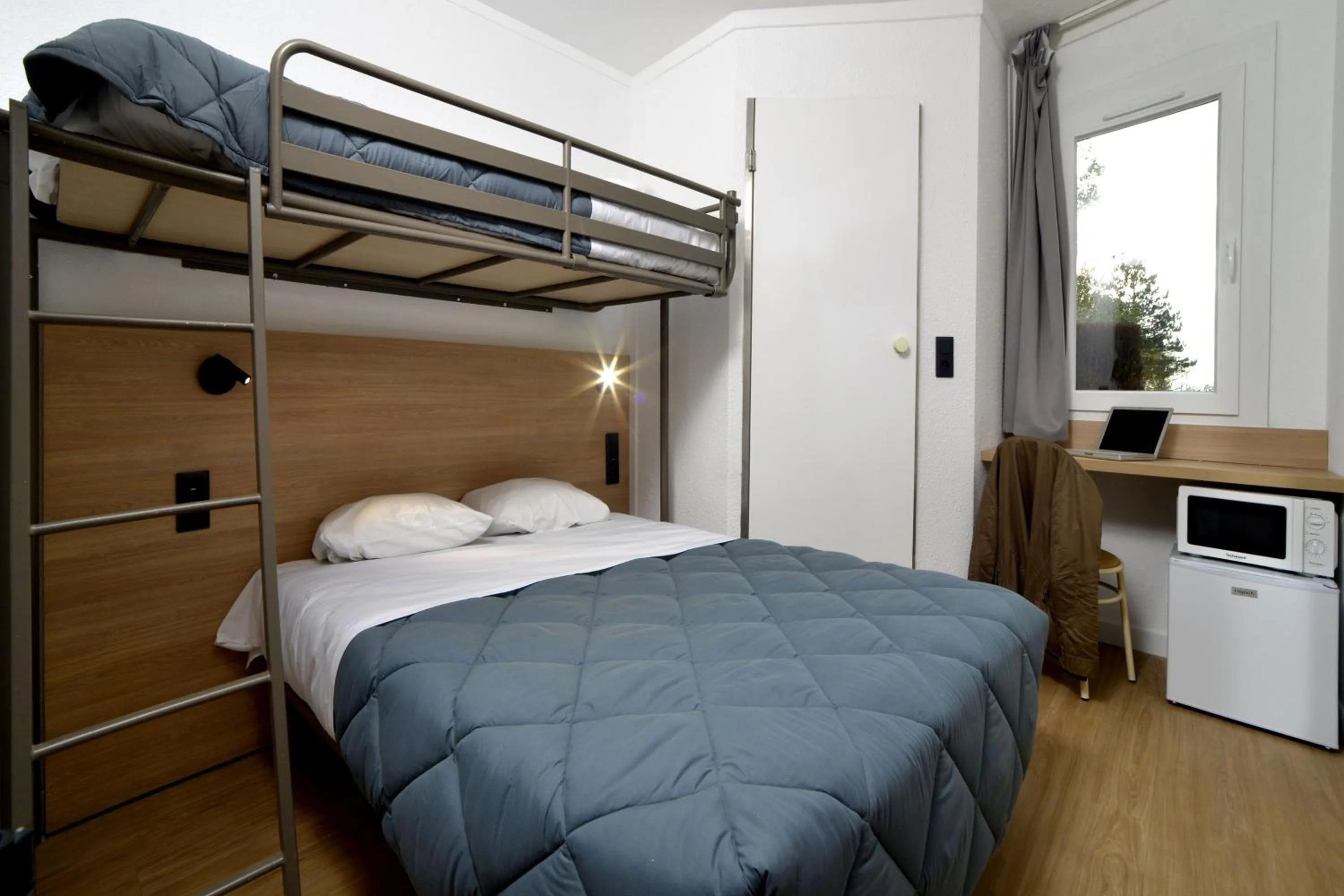 Bed in Premiere Classe Dunkerque Loon Plage