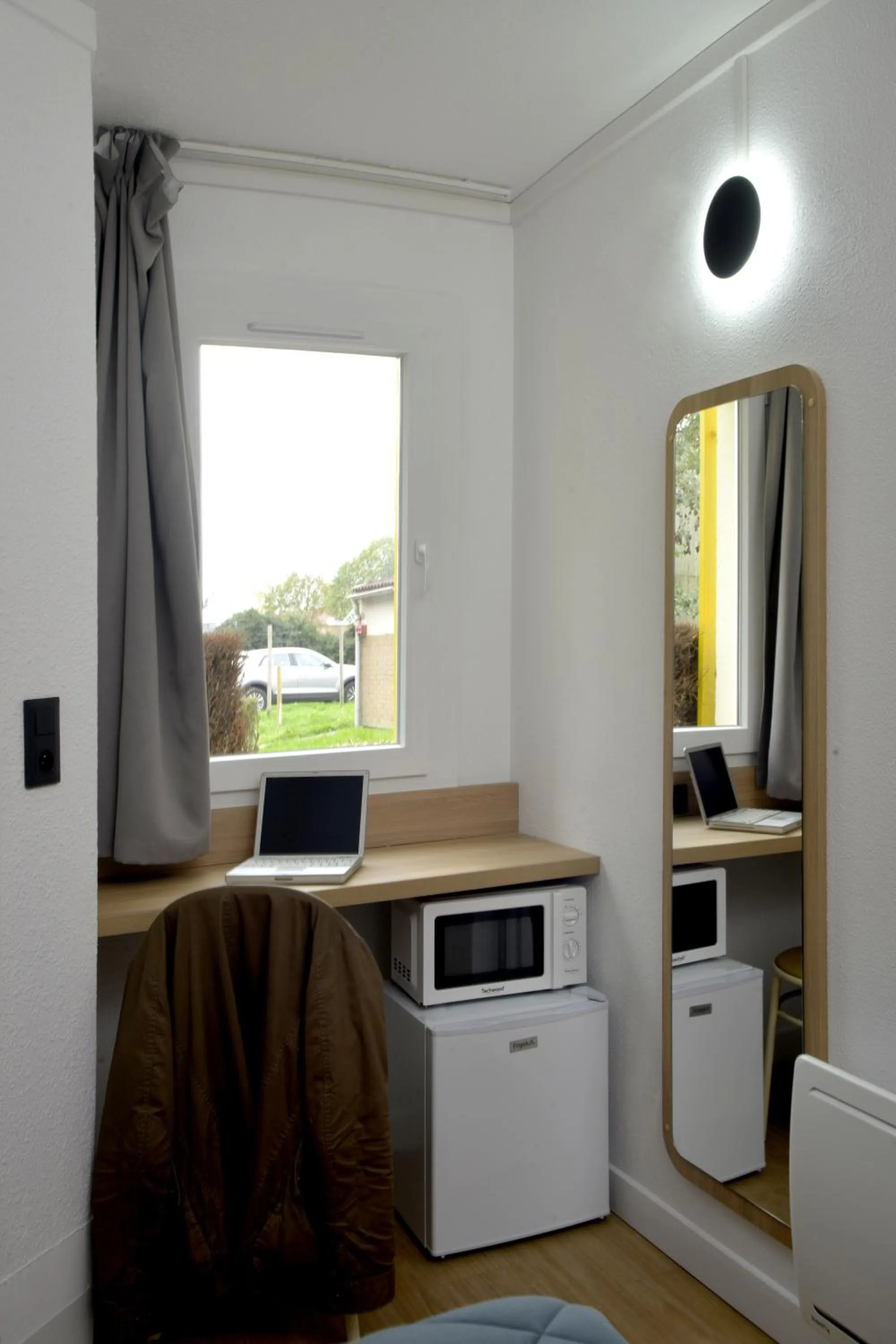 Bedroom in Premiere Classe Dunkerque Loon Plage