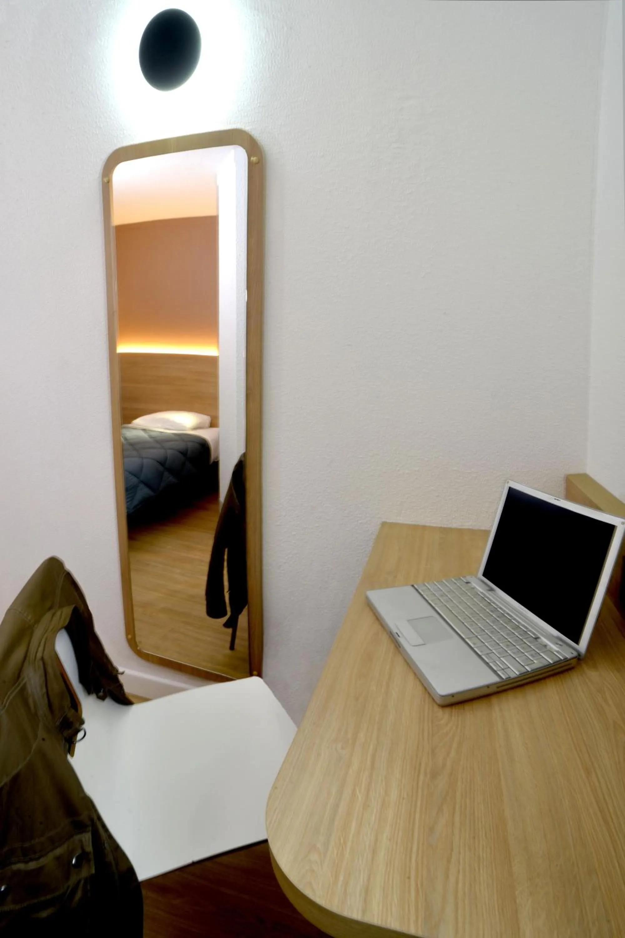 Bed in Premiere Classe Dunkerque Loon Plage