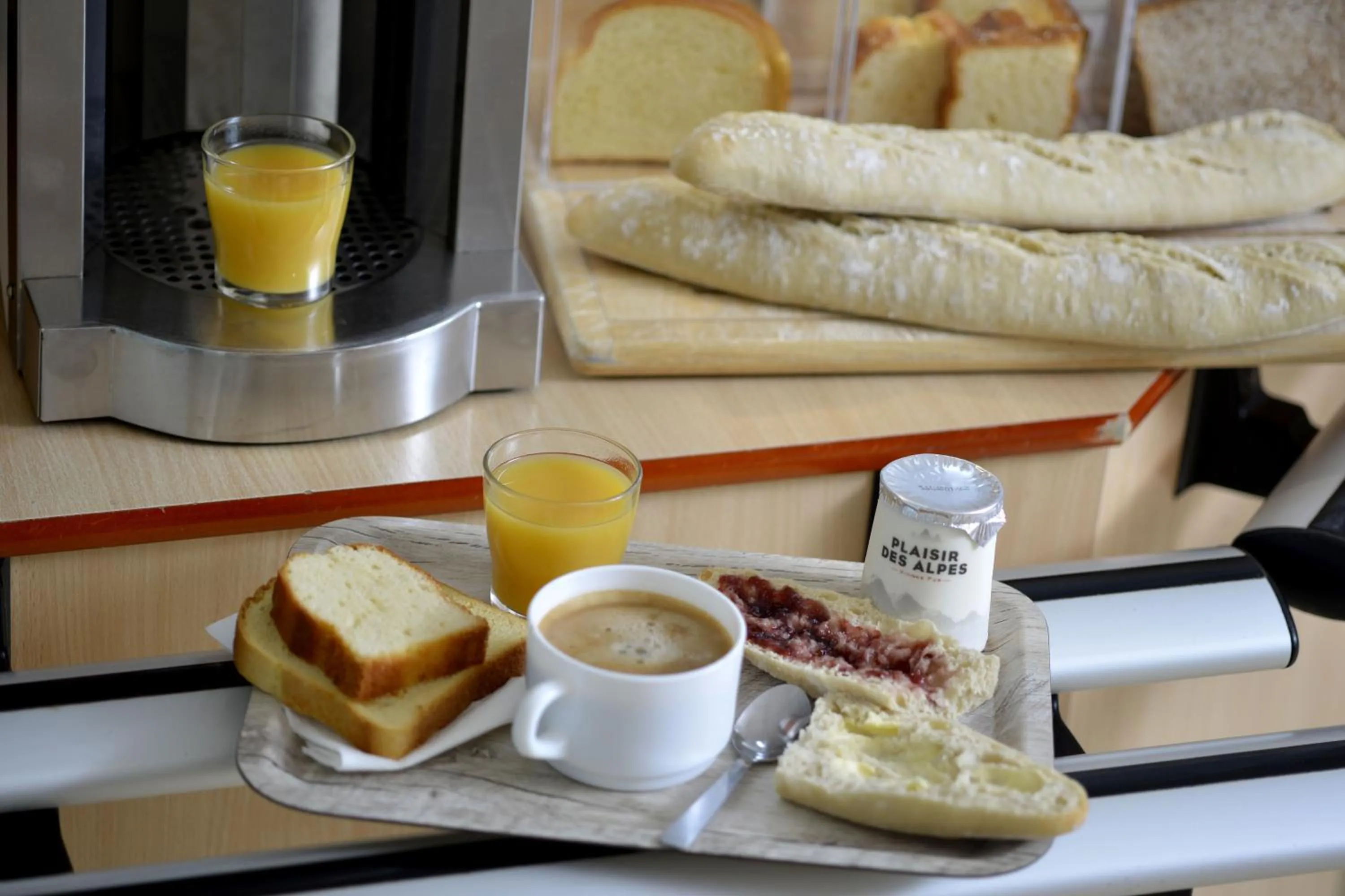 Breakfast in Premiere Classe Dunkerque Loon Plage