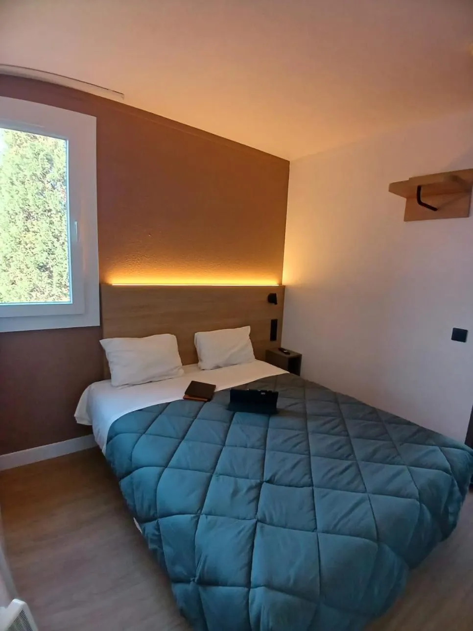 Bed in Premiere Classe Dunkerque Loon Plage