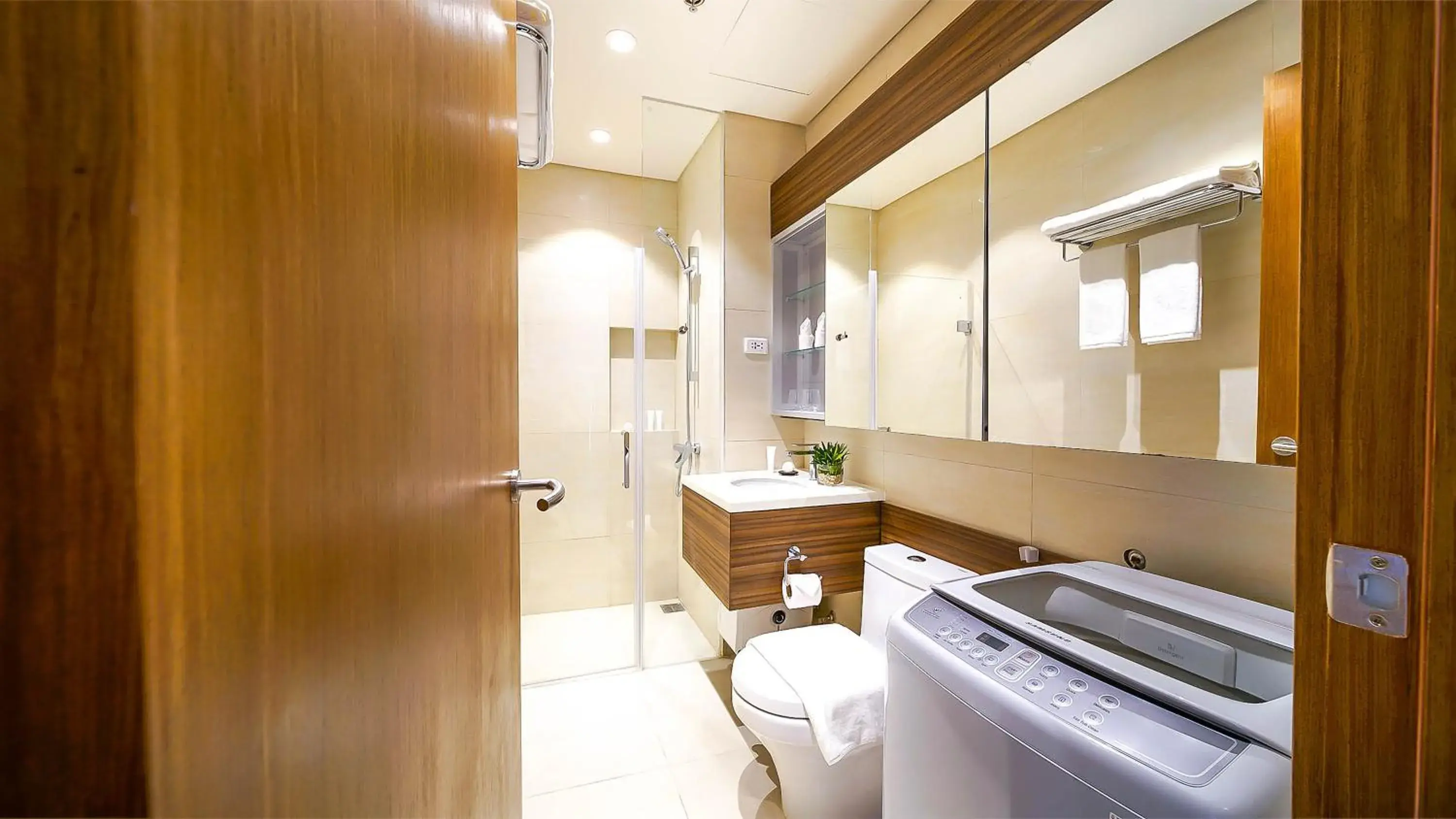 Bathroom in Tambuli Seaside Resort and Spa Bathroom in Tambuli Seaside Resort and Spa