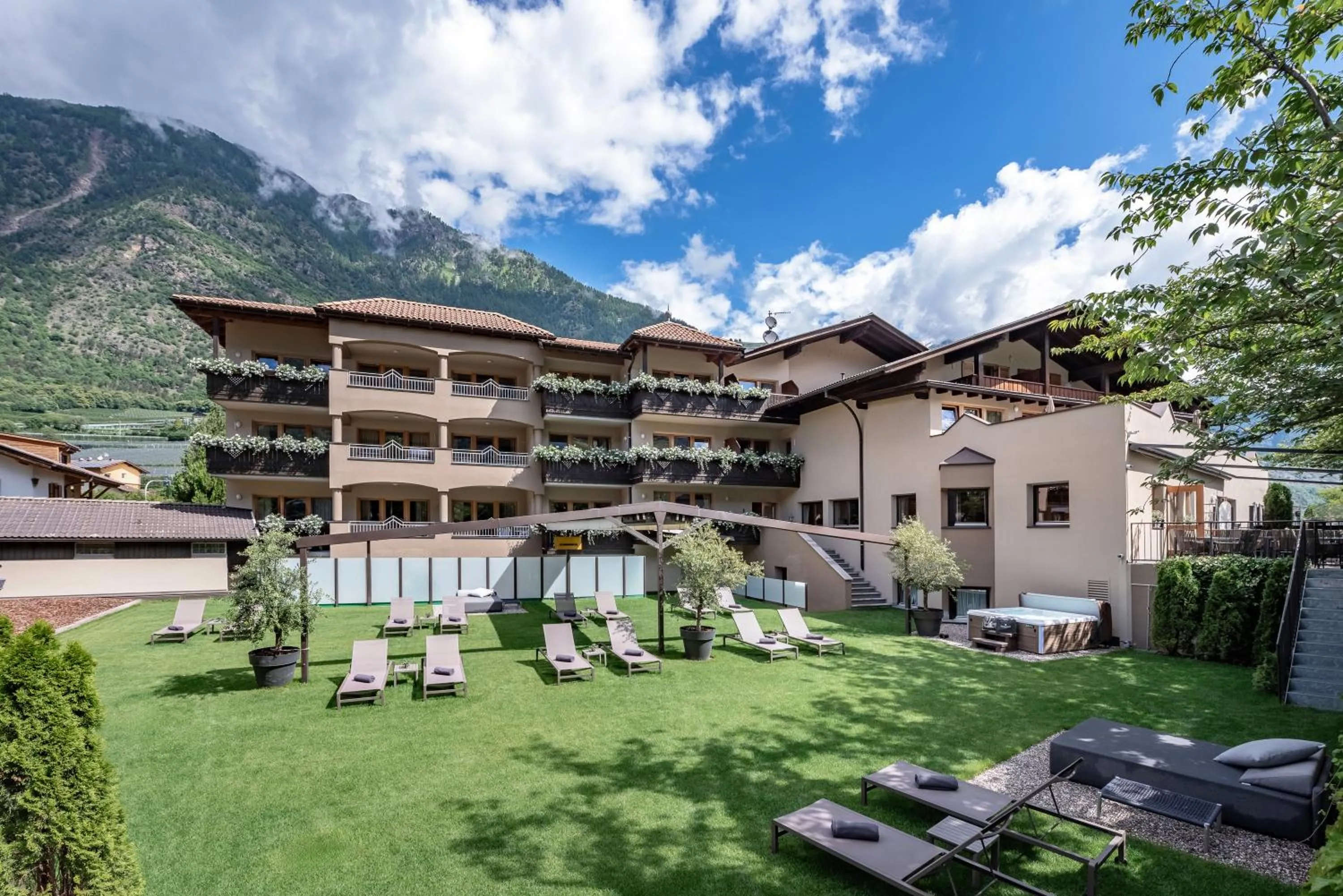 Property building in Hotel Kesslwirt