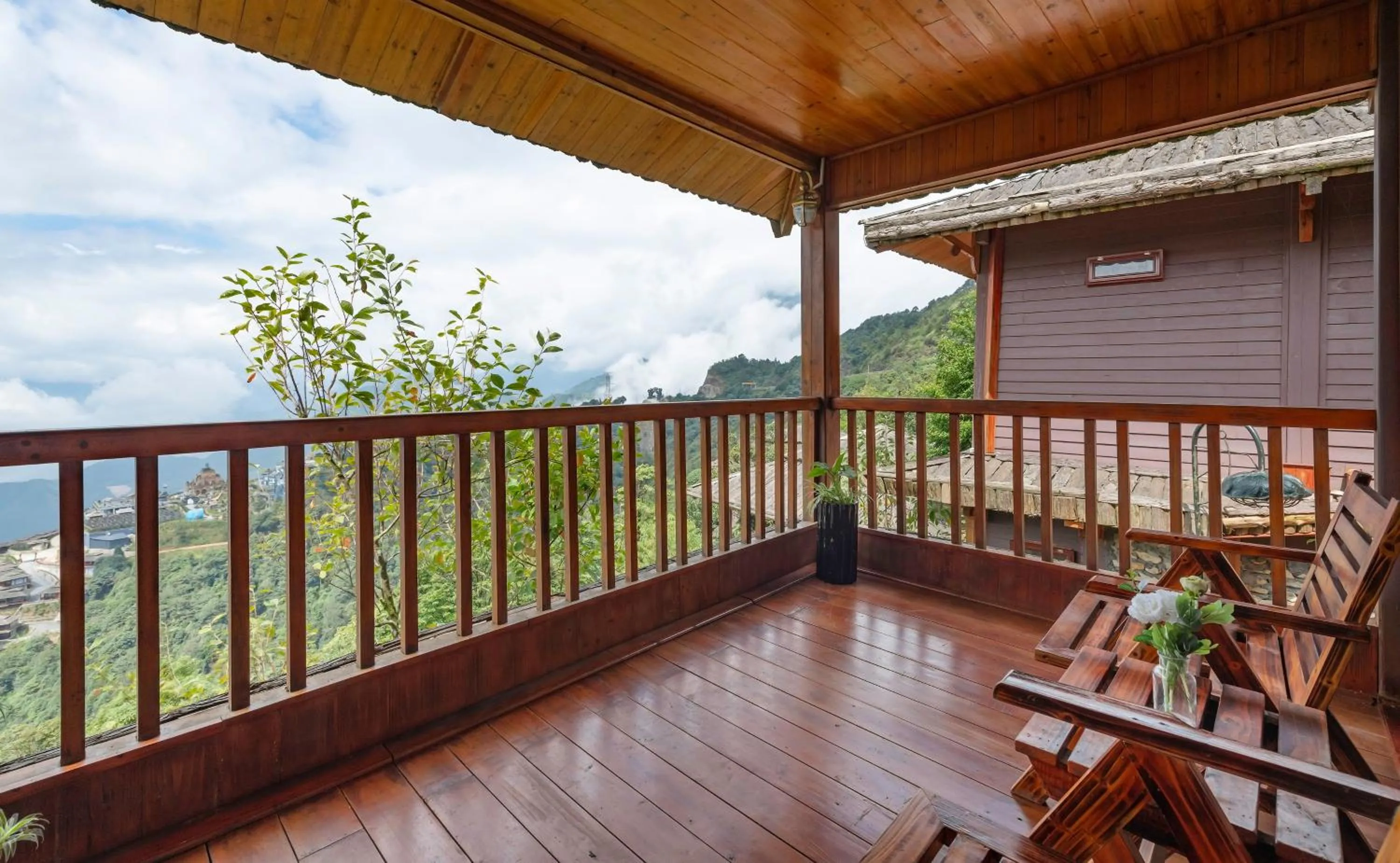 Mountain view in Heaven Gate O Quy Ho Hotel Sapa