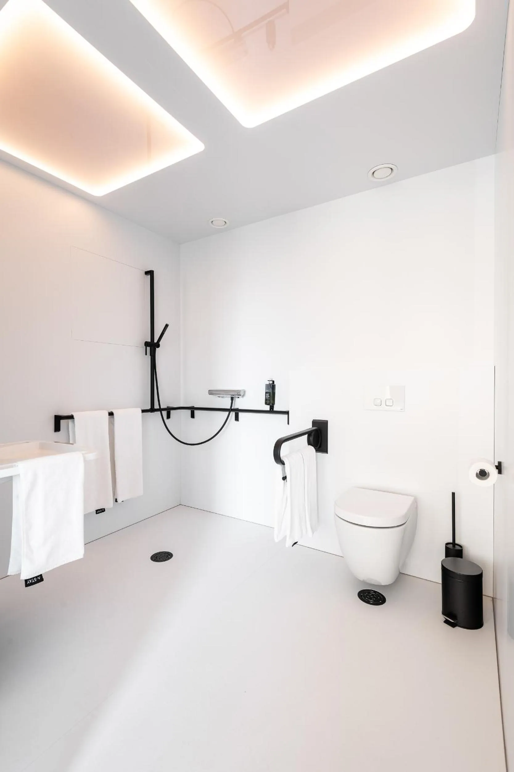 Bathroom in A-STAY Antwerp