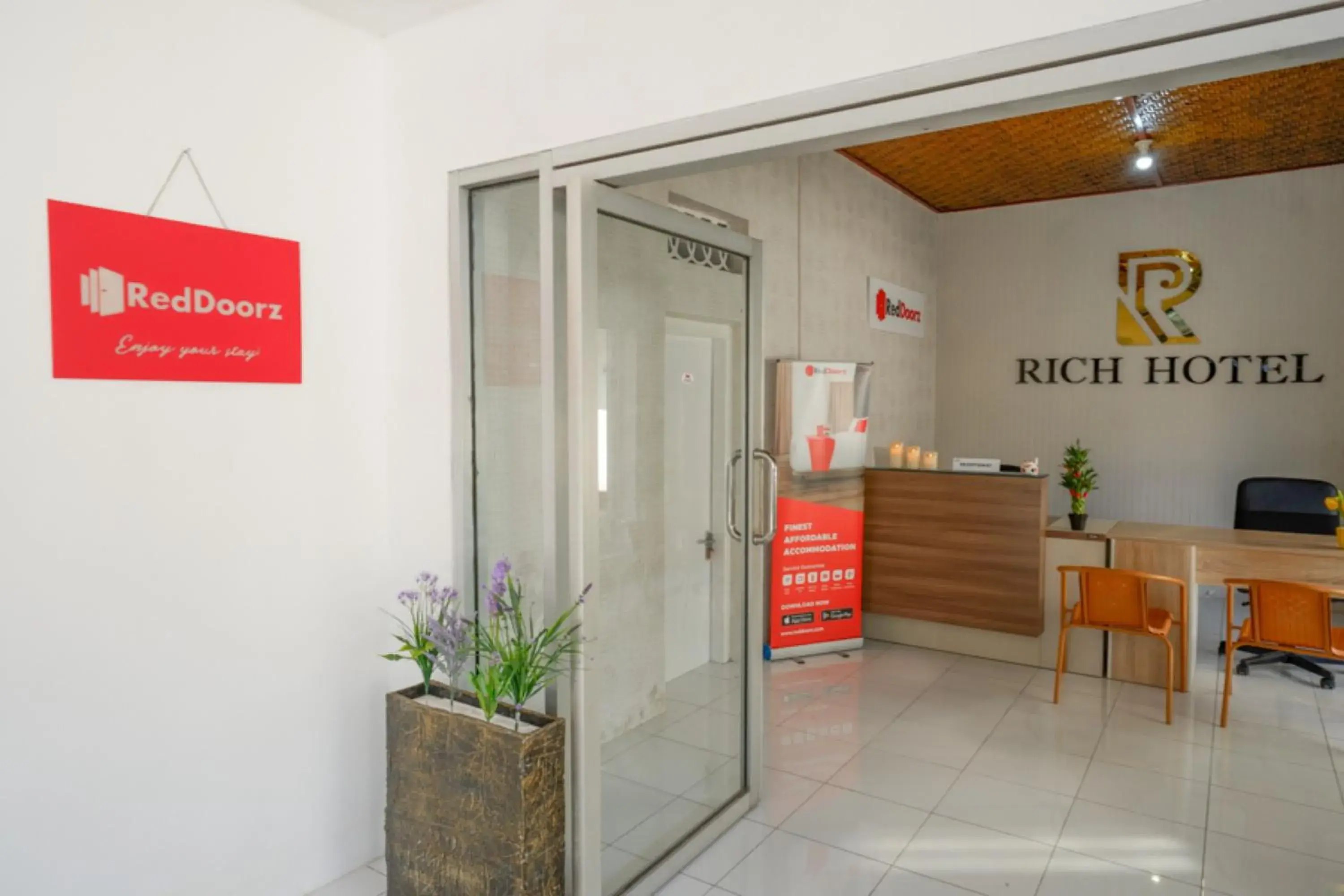 Lobby or reception in RedDoorz near Mataram University Lobby or reception in RedDoorz near Mataram University