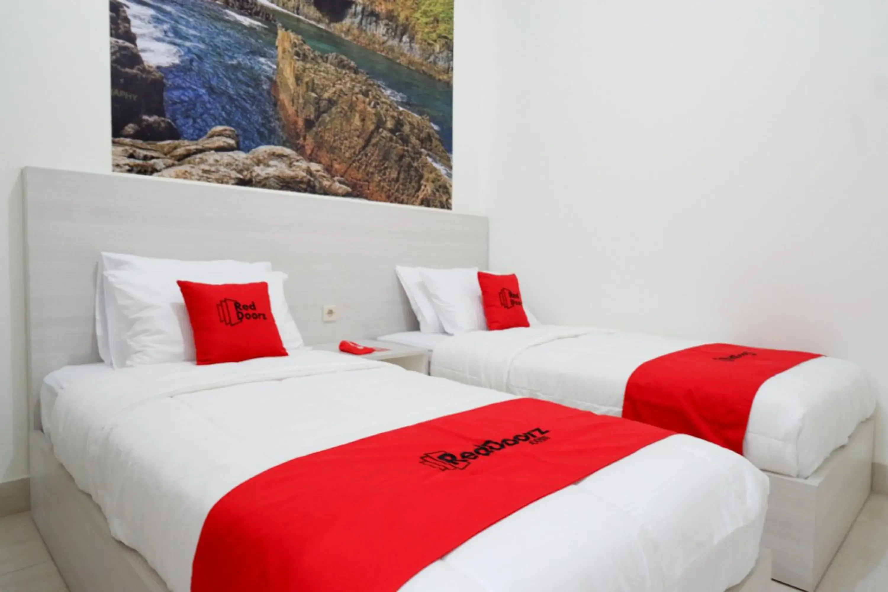 Bedroom, Bed in RedDoorz near Mataram University Bedroom, Bed in RedDoorz near Mataram University