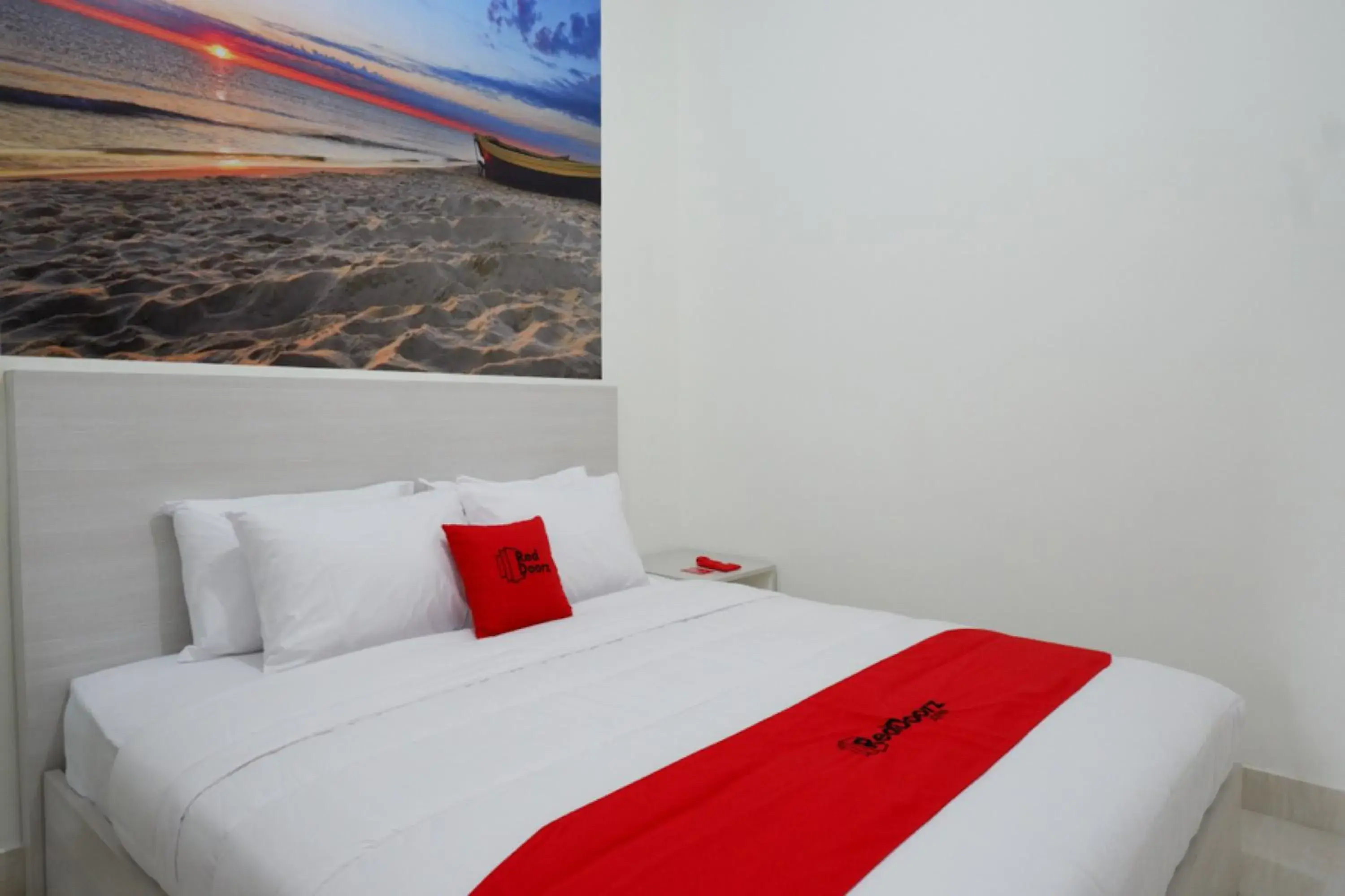 Bedroom, Bed in RedDoorz near Mataram University Bedroom, Bed in RedDoorz near Mataram University