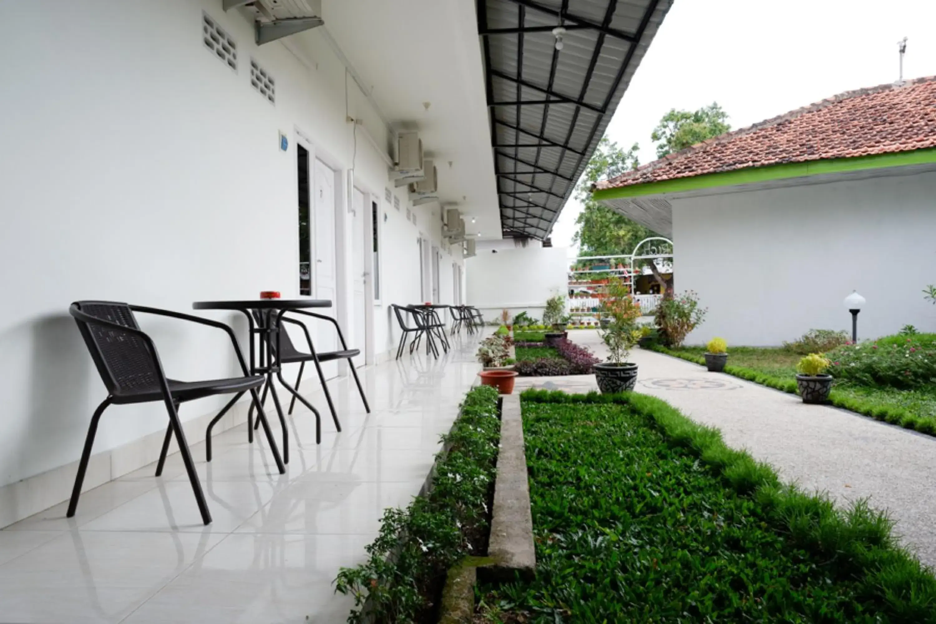 RedDoorz near Mataram University RedDoorz near Mataram University