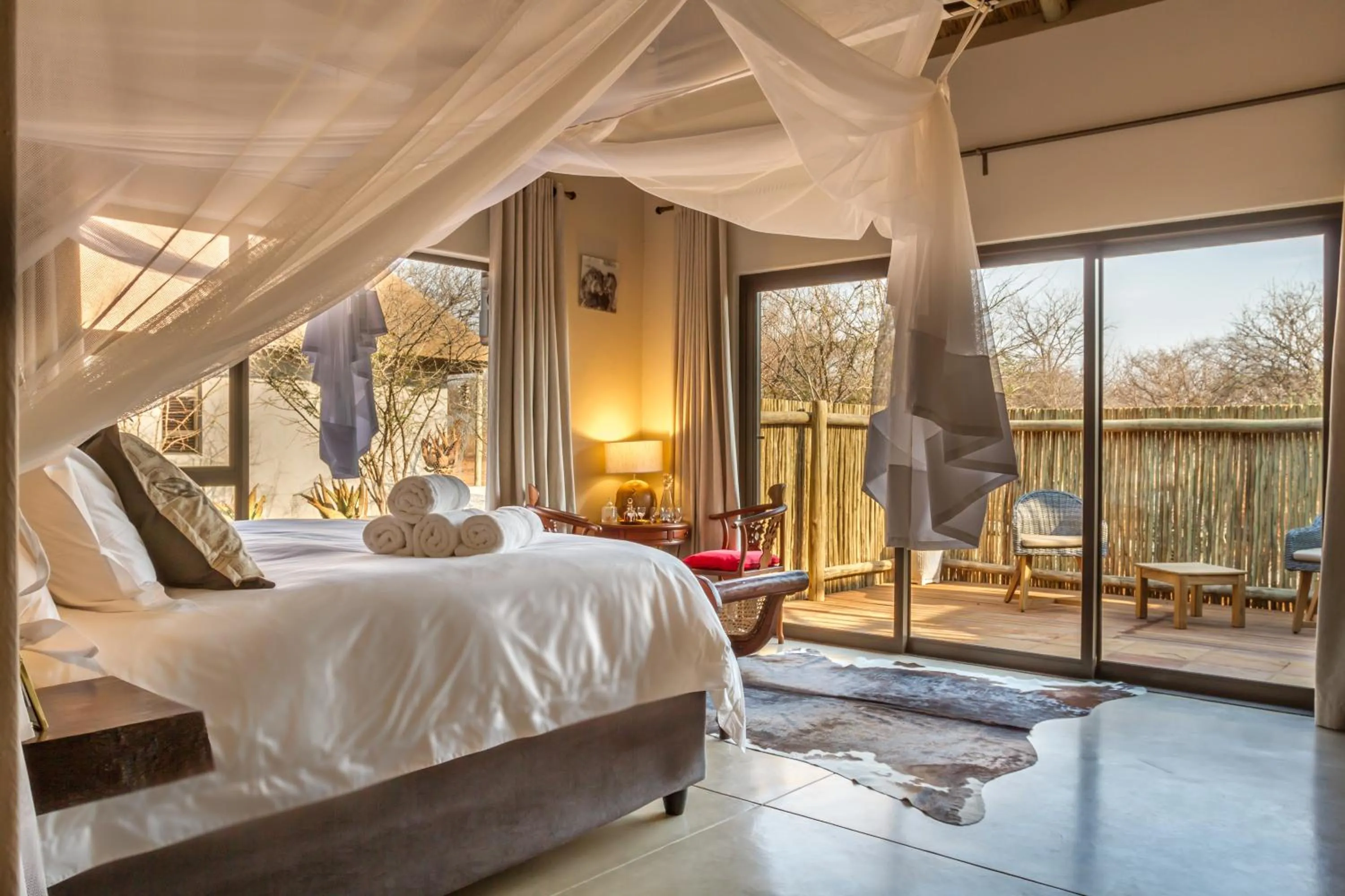 View (from property/room), Bed in Ukuthula Bush Lodge