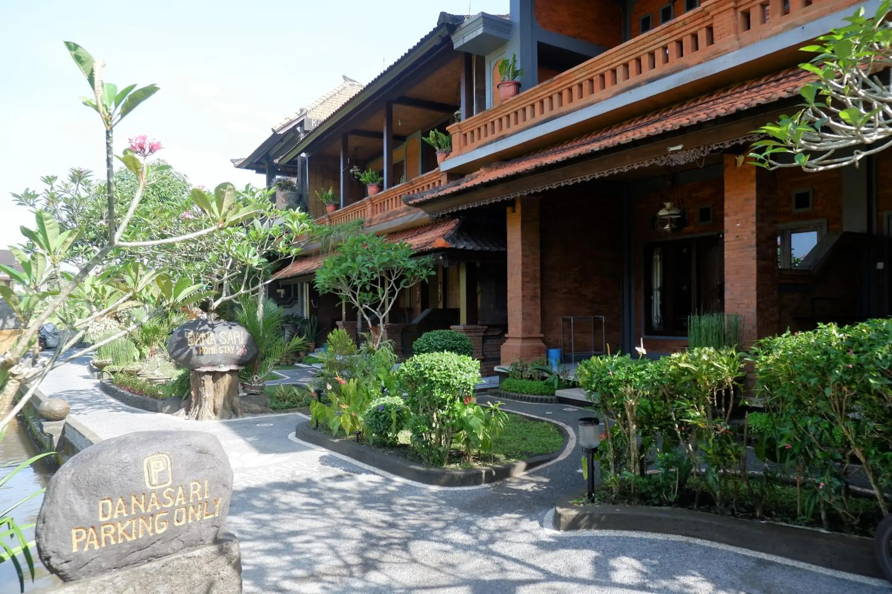 Property Building in Danasari Homestay