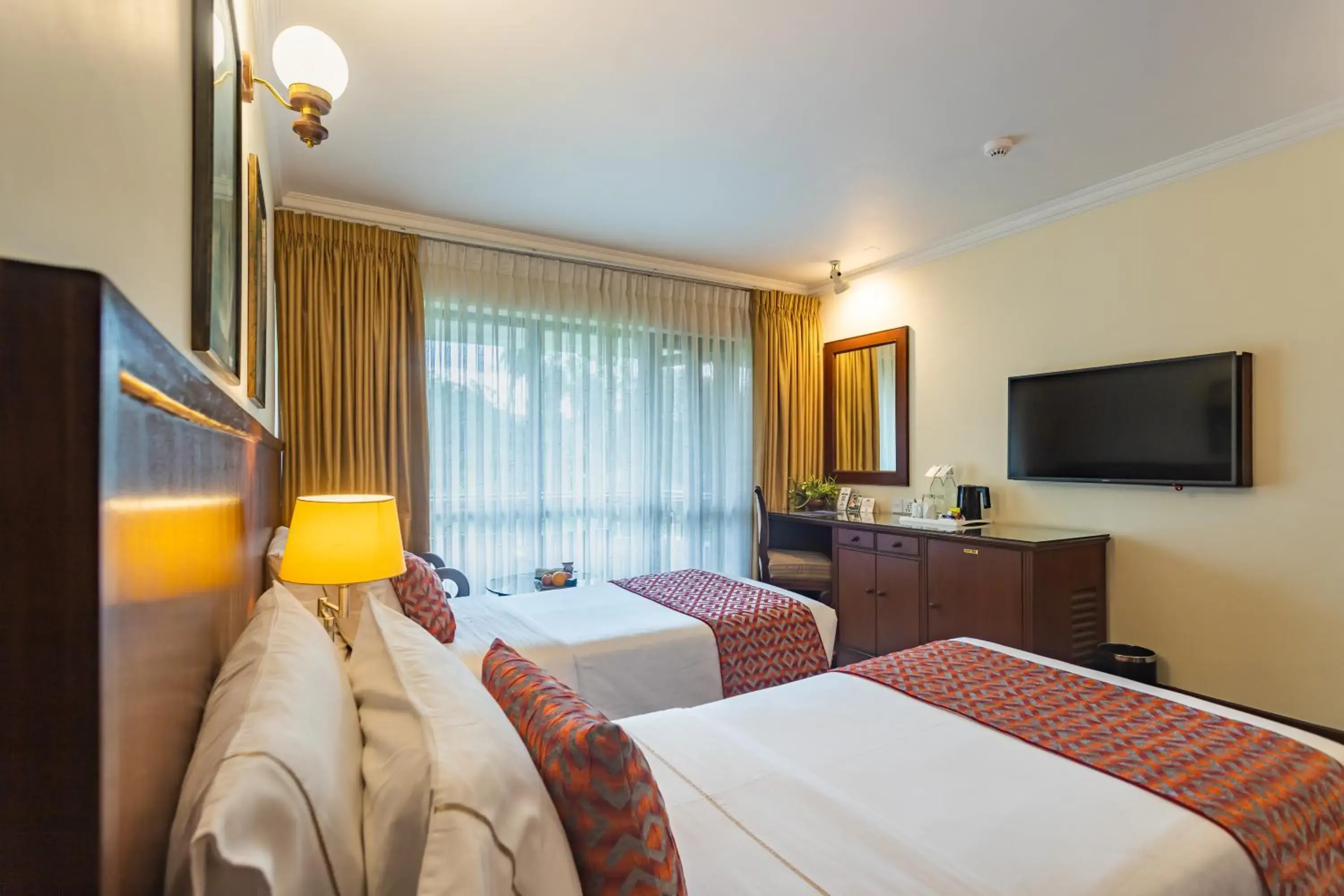 Photo of the whole room, Bed in Fish Tail Lodge Photo of the whole room, Bed in Fish Tail Lodge