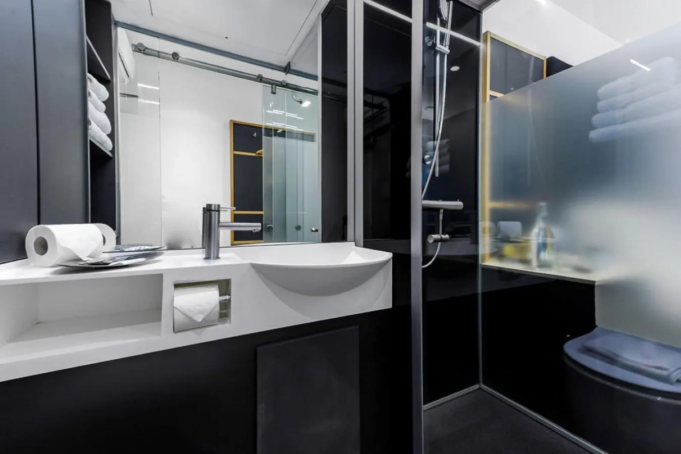 Bathroom in The Z Hotel Holborn