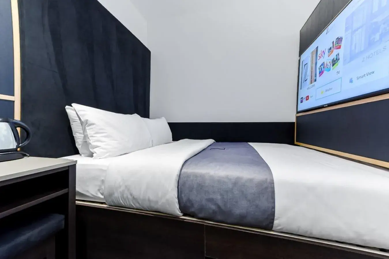 Bed in The Z Hotel Holborn Bed in The Z Hotel Holborn