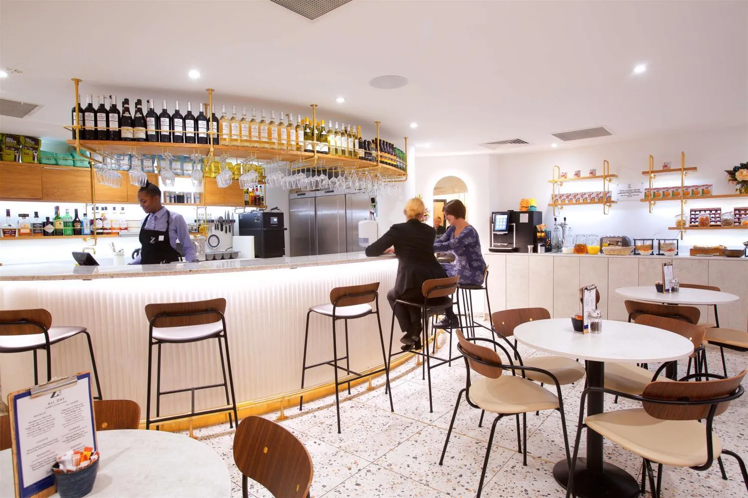 Restaurant/places to eat in The Z Hotel Trafalgar