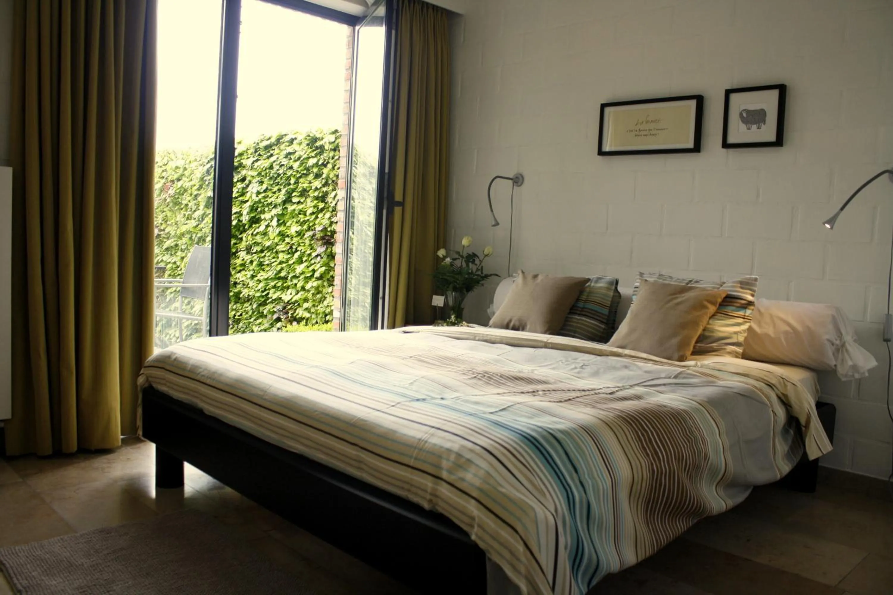 Bed in B&B De Kastanjeboom
