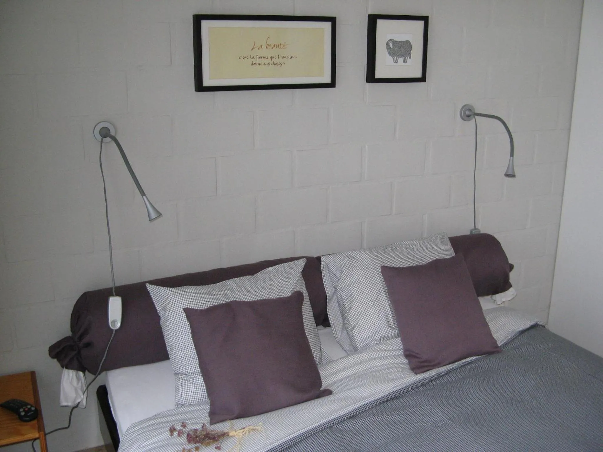 Decorative detail, Bed in B&B De Kastanjeboom