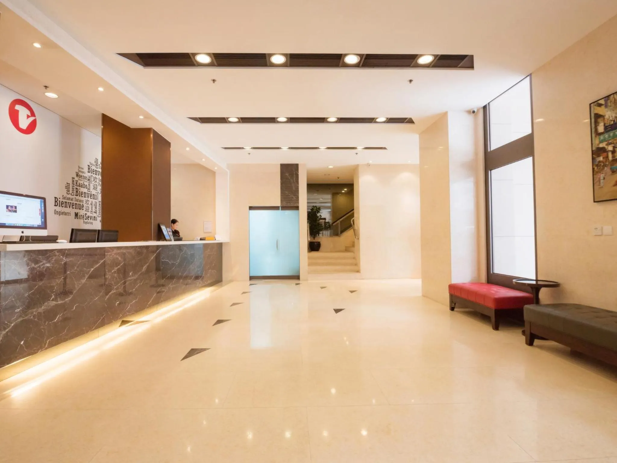 Lobby or reception in Travelodge Kowloon