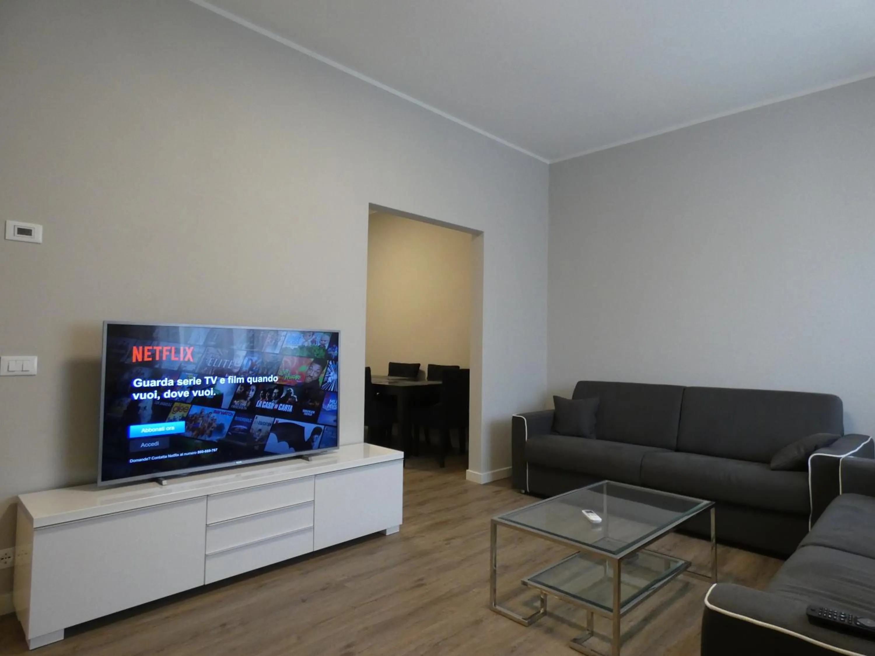 TV and multimedia in Villa Allende in Forte dei Marmi
