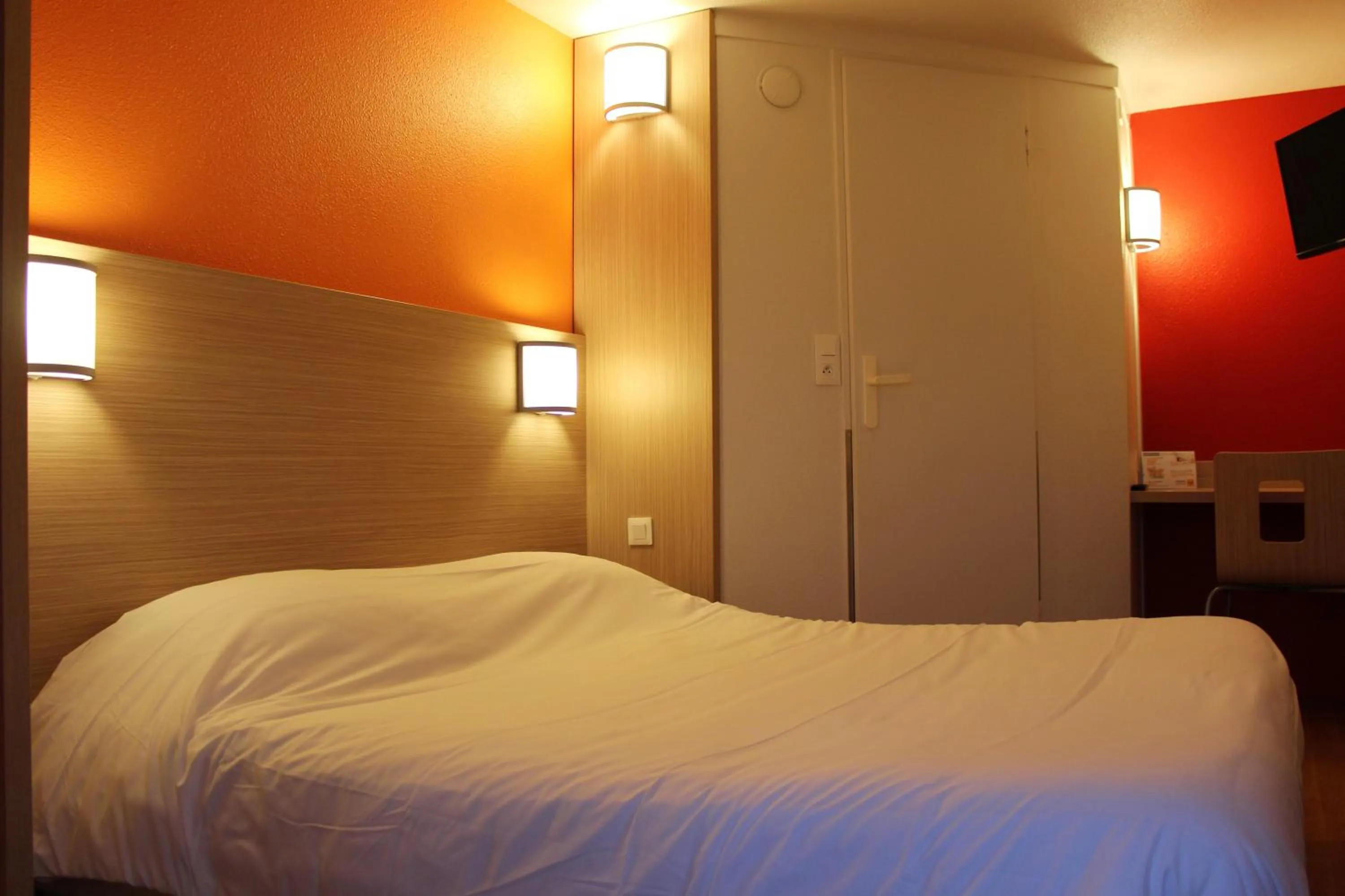 Bed in Premiere Classe St Brieuc Tregueux